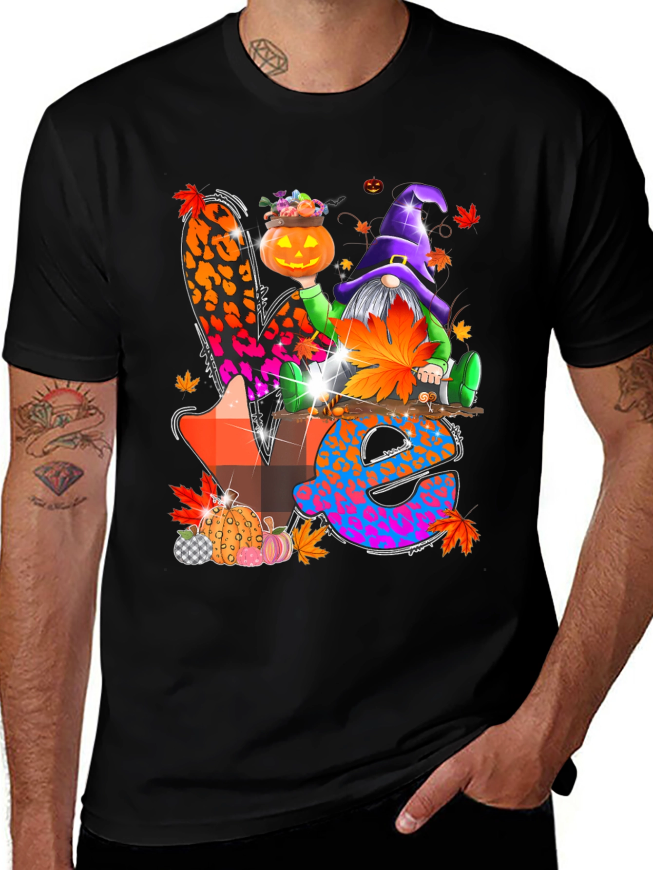 Halloween Gnome 'Love' T-Shirt