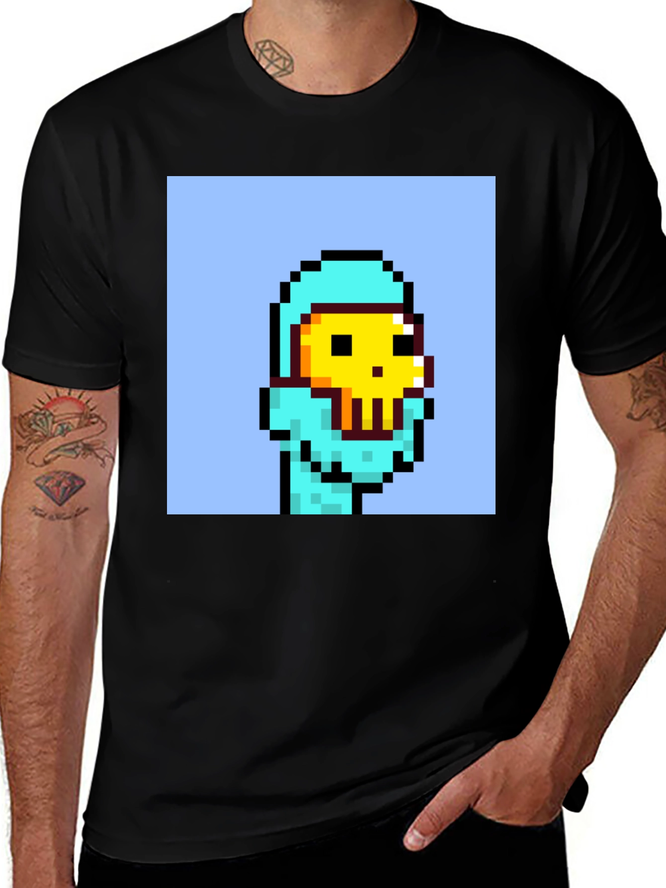 Variant 16 of Pixelated Skull T-Shirt - Retro Gaming Style