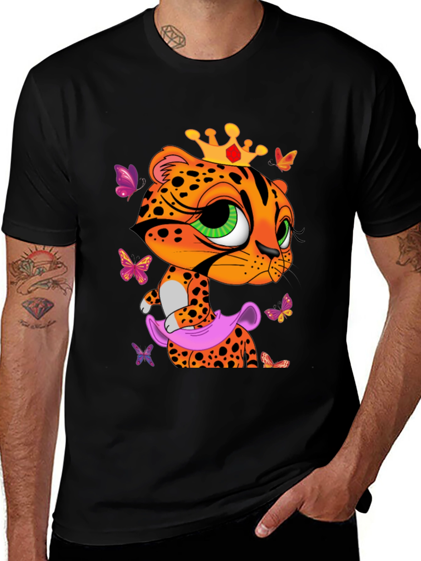 Variant 20 of Leopard Princess T-Shirt - Fun & Stylish