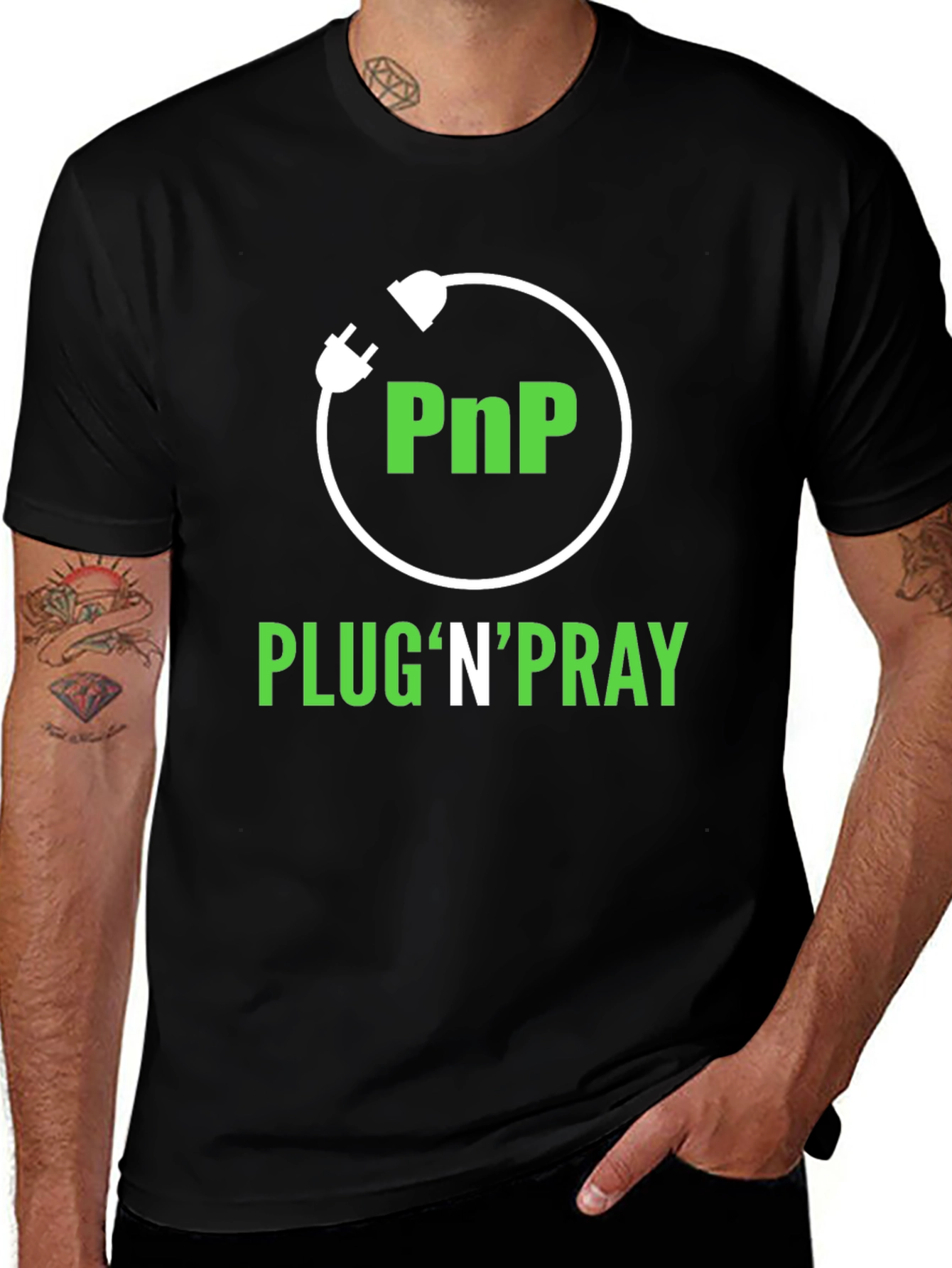 Variant 18 of Plug'n'Pray Black Graphic Tee - Modern Comfort