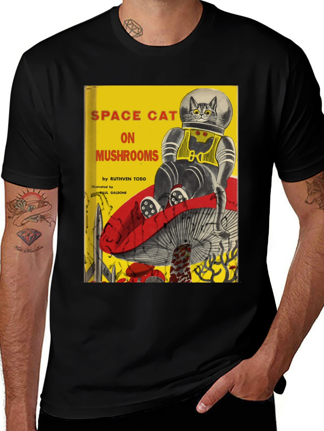 Variant 28 of Space Cat on Mushrooms Graphic T-Shirt