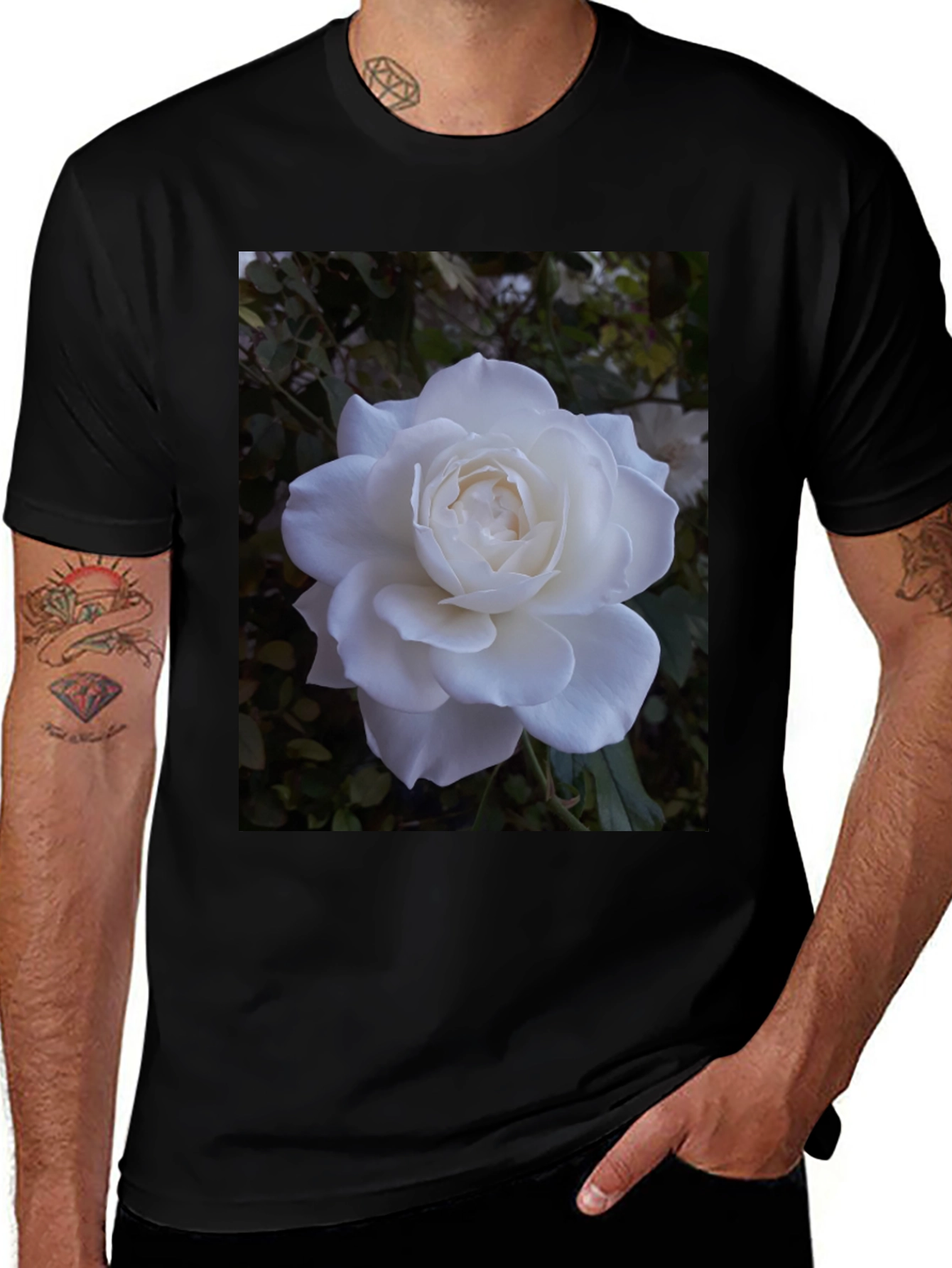 Variant 7 of White Rose Graphic Black T-Shirt