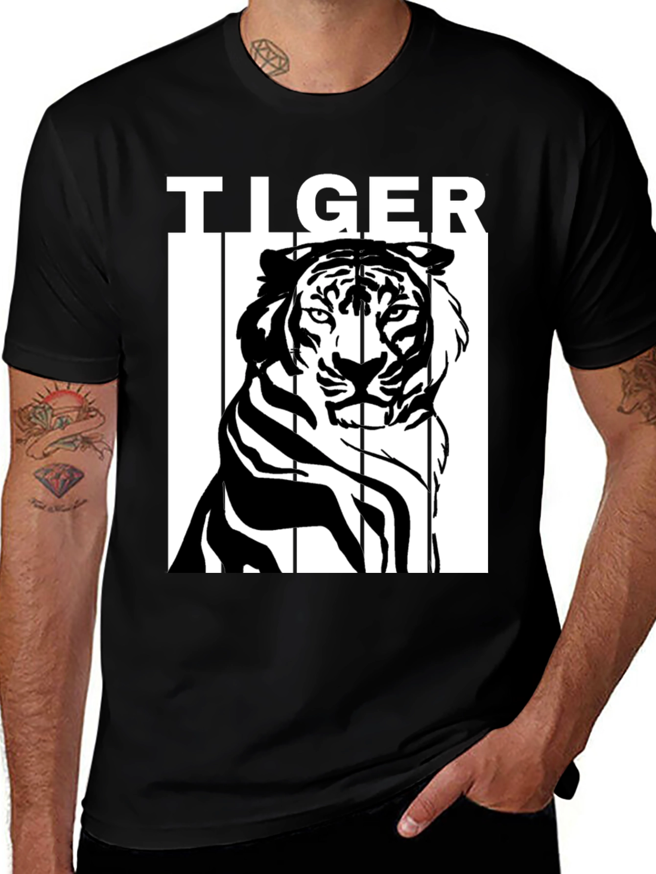 Variant 8 of Tiger Graphic Print Crew Neck T-Shirt