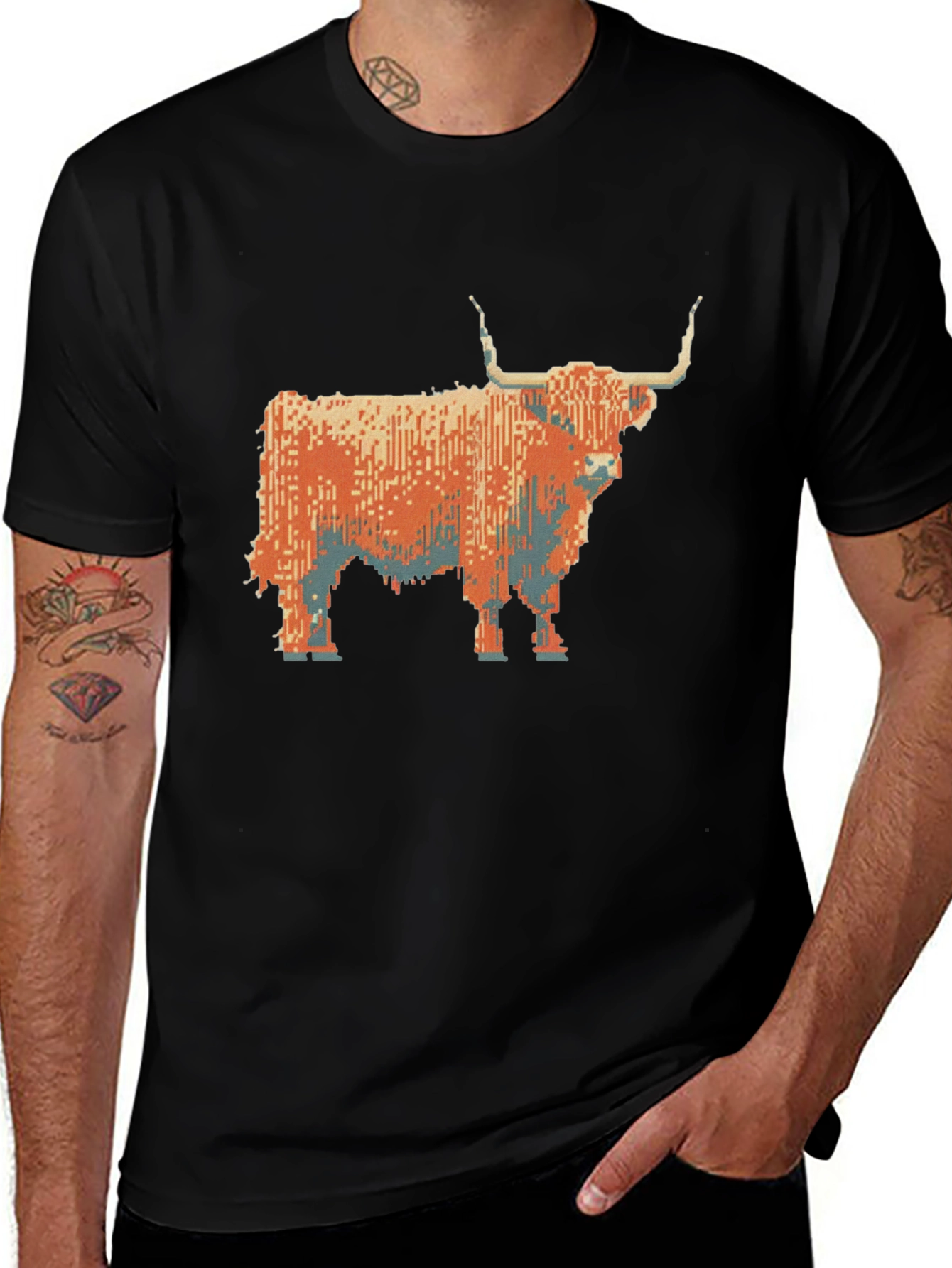Variant 4 of Highland Cow Pixel Art T-Shirt - Black
