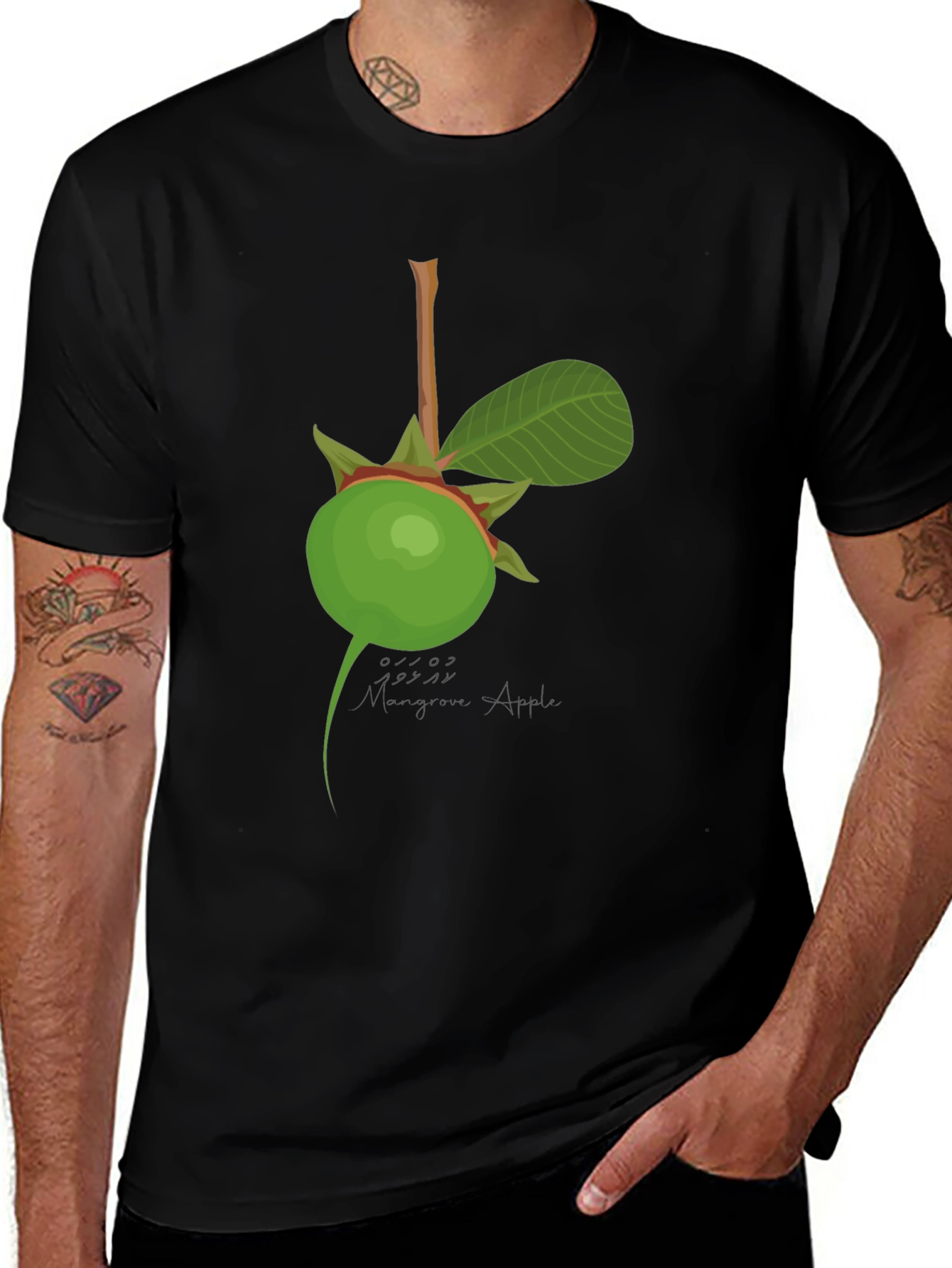 Variant 3 of Margarine Apple Graphic Black T-Shirt