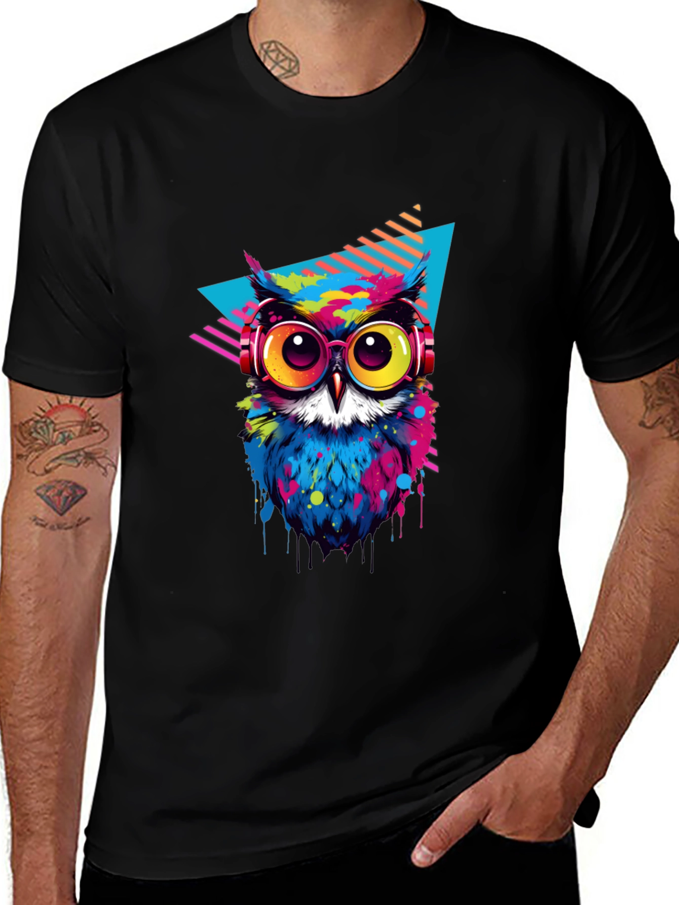 Variant 24 of Vaporwave Owl T-Shirt - Retro 80s Style Tee