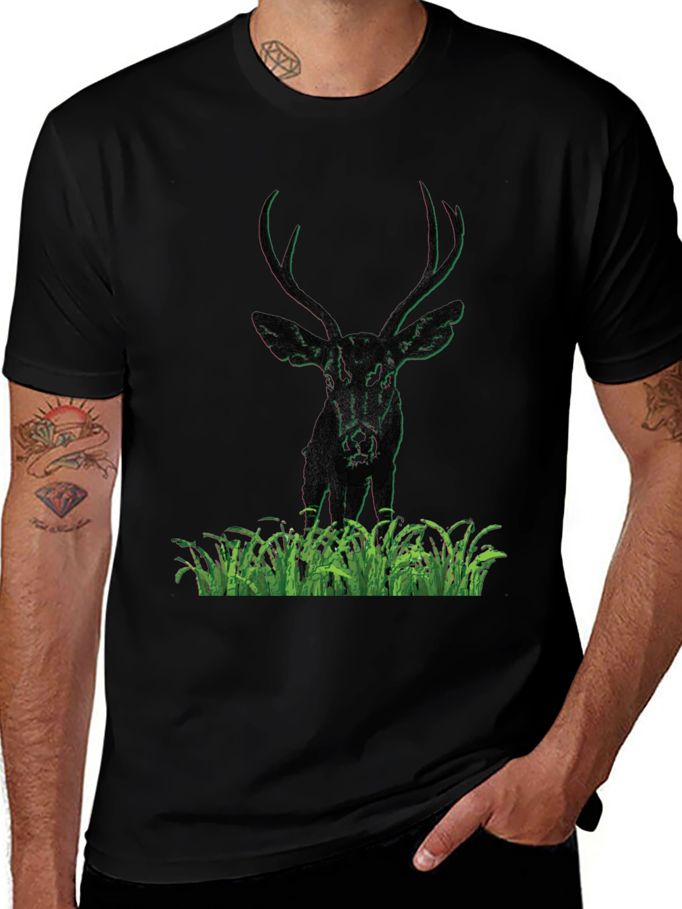 Variant 28 of Deer Graphic Print Black T-Shirt