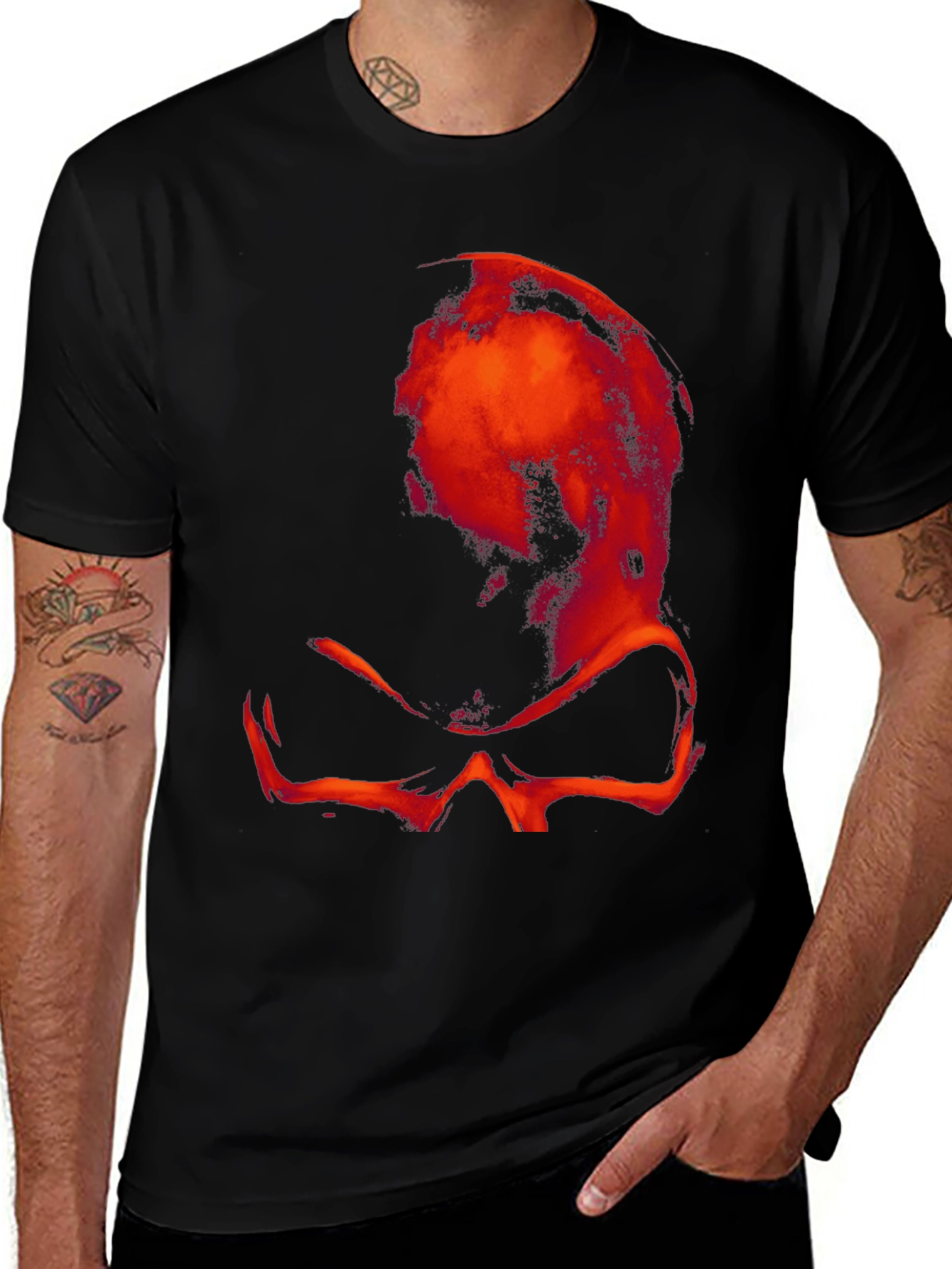 Variant 7 of Red Skull Graphic Black T-Shirt