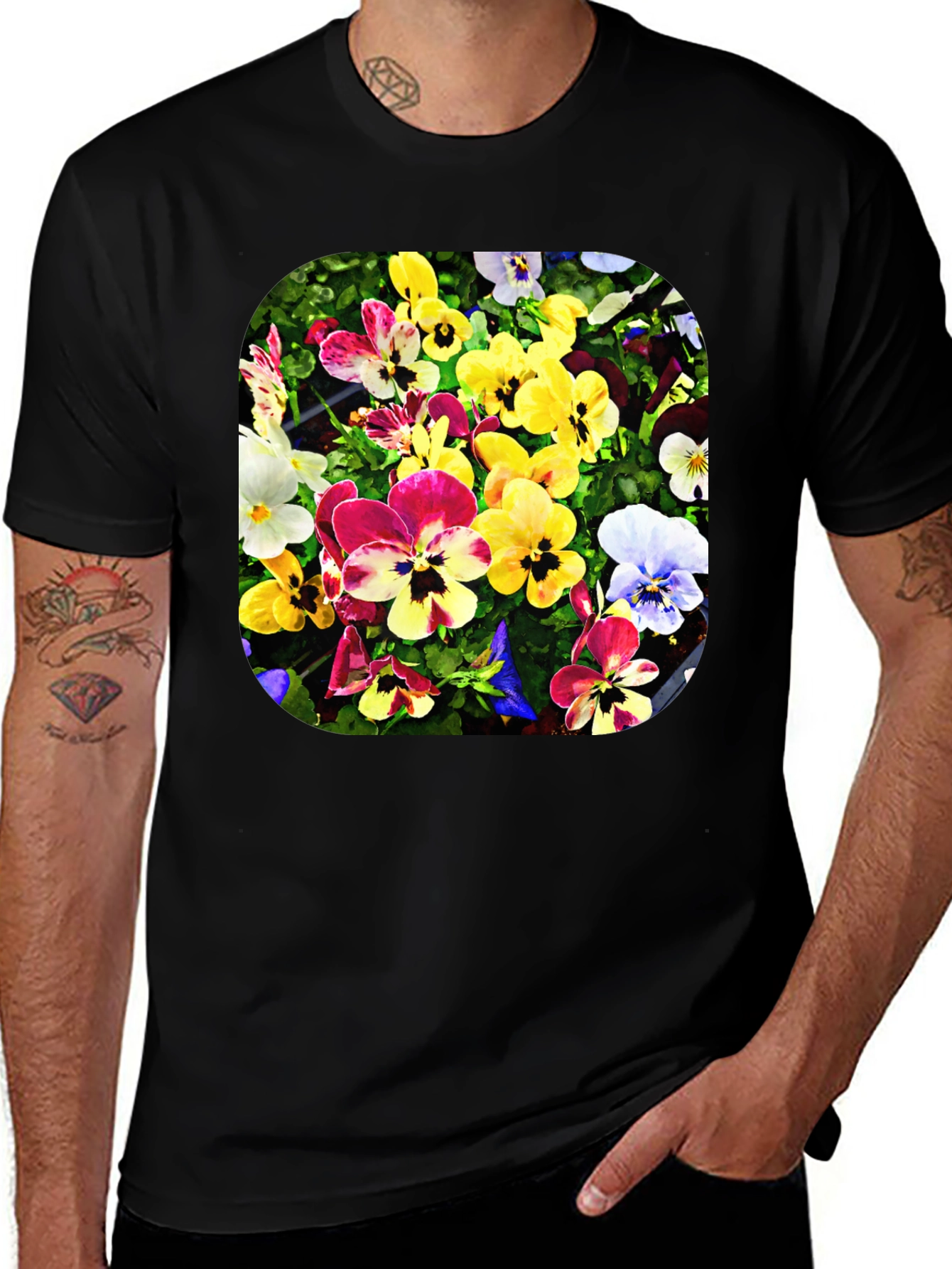 Variant 12 of Floral Print Black T-Shirt