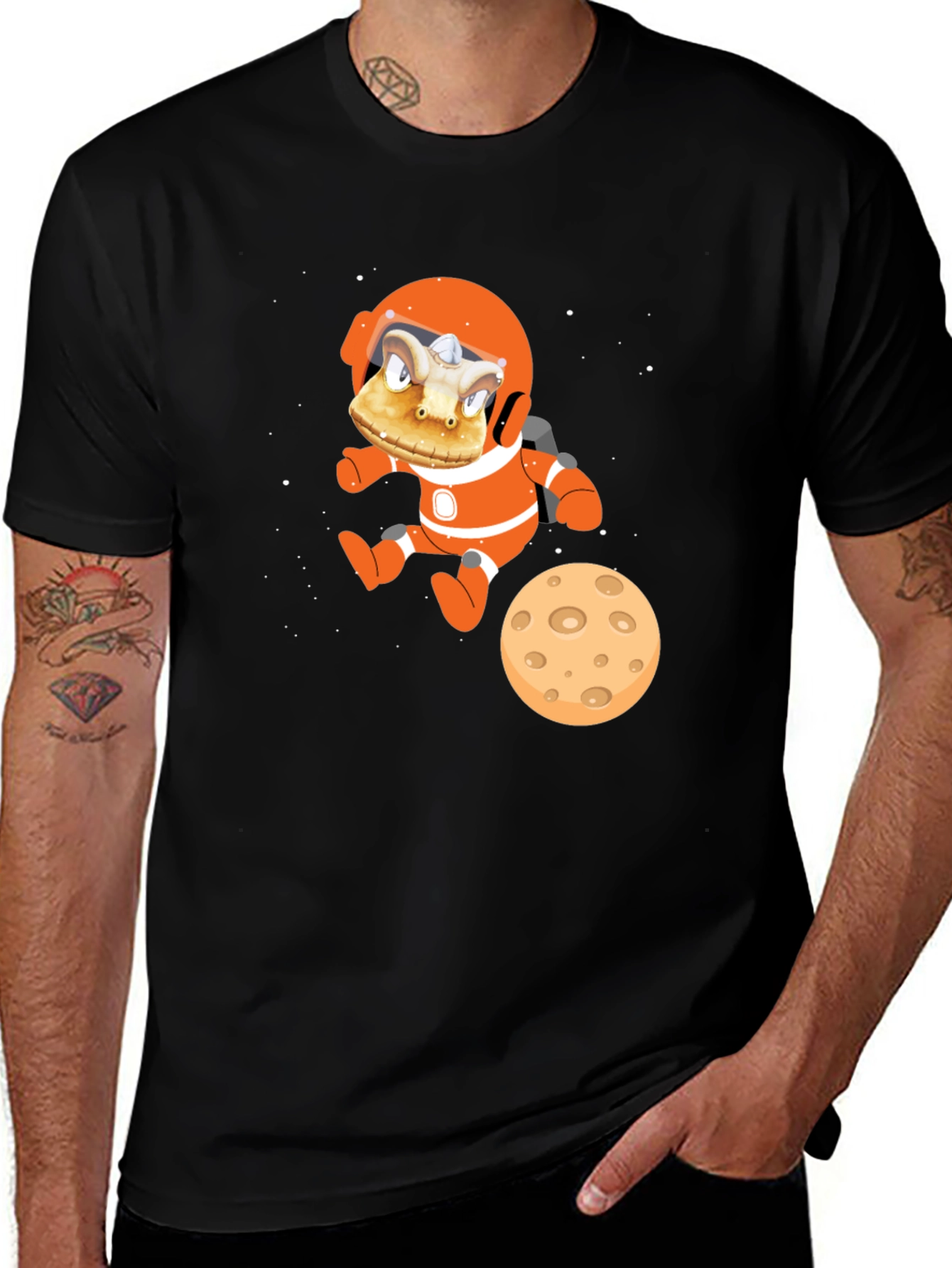 Variant 7 of Astronaut Alien Graphic T-Shirt