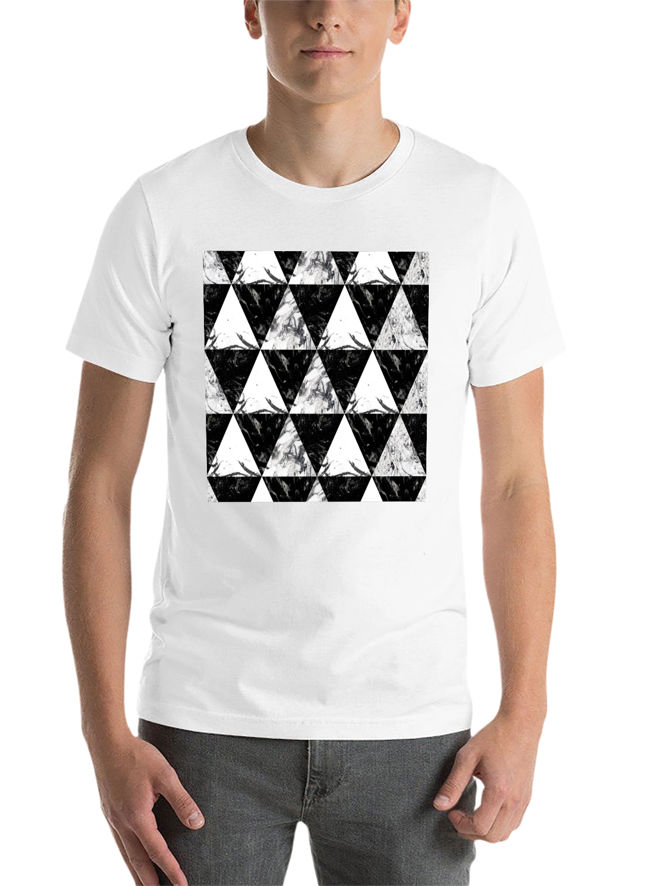Black Black Triangle Pattern Graphic Tee view 14