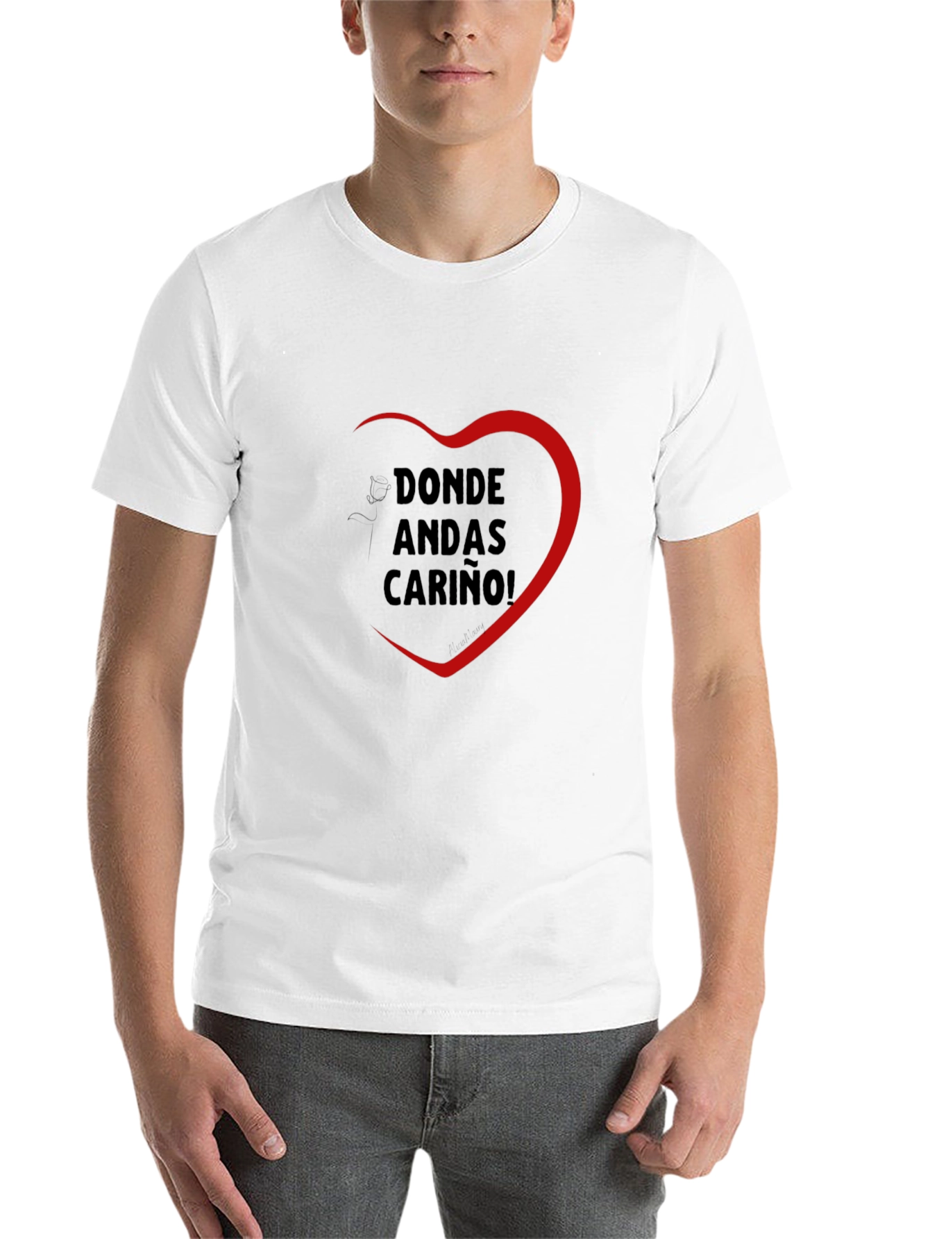 Black Donde Andas Carino! Heart Graphic T-Shirt view 14