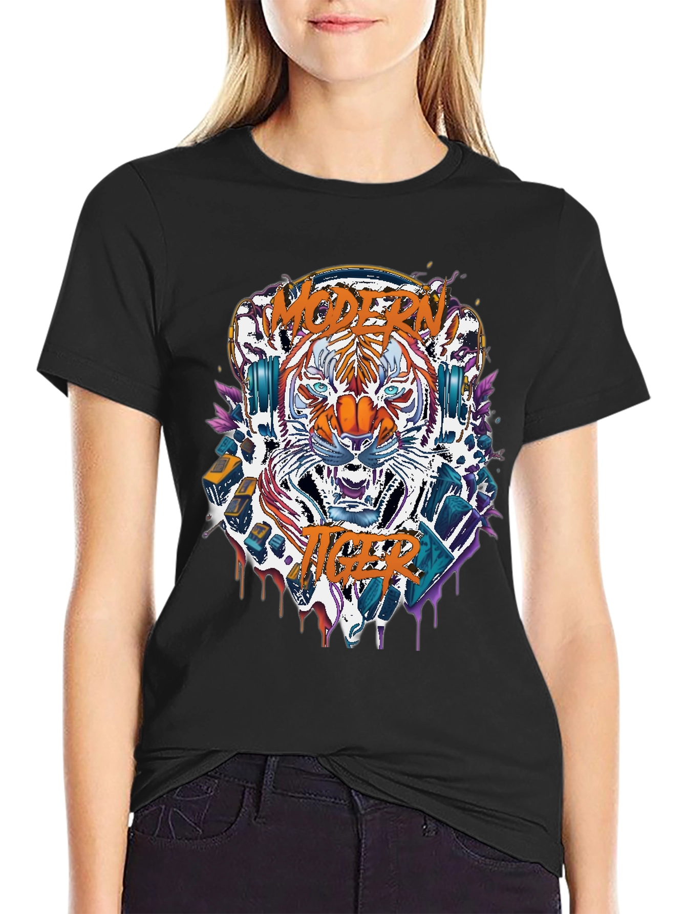 Black Modern Tiger Graphic Tee view 2
