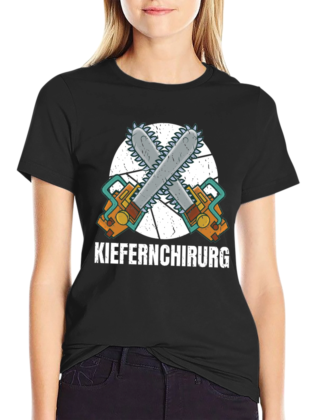 Black Kieferchirurg T-Shirt - Chainsaw Graphic view 2