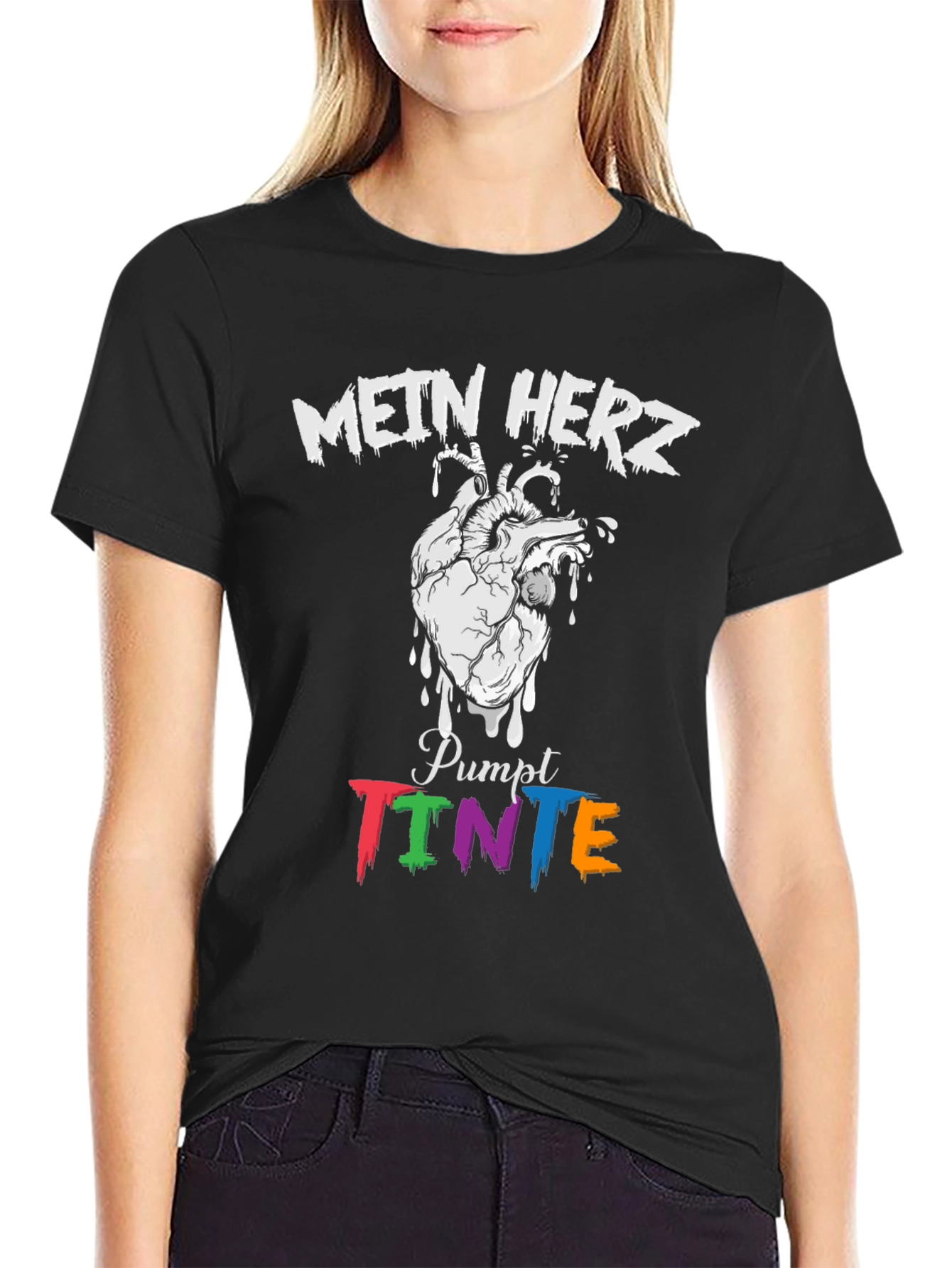 Black Mein Herz Pumpt Tinte Black Graphic Tee view 2