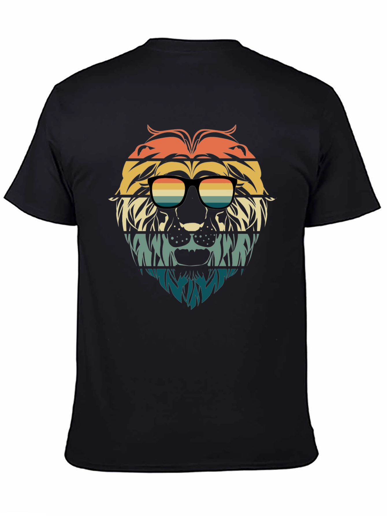 Black Retro Lion Graphic Tee - Stylish Animal Design T-Shirt view 4