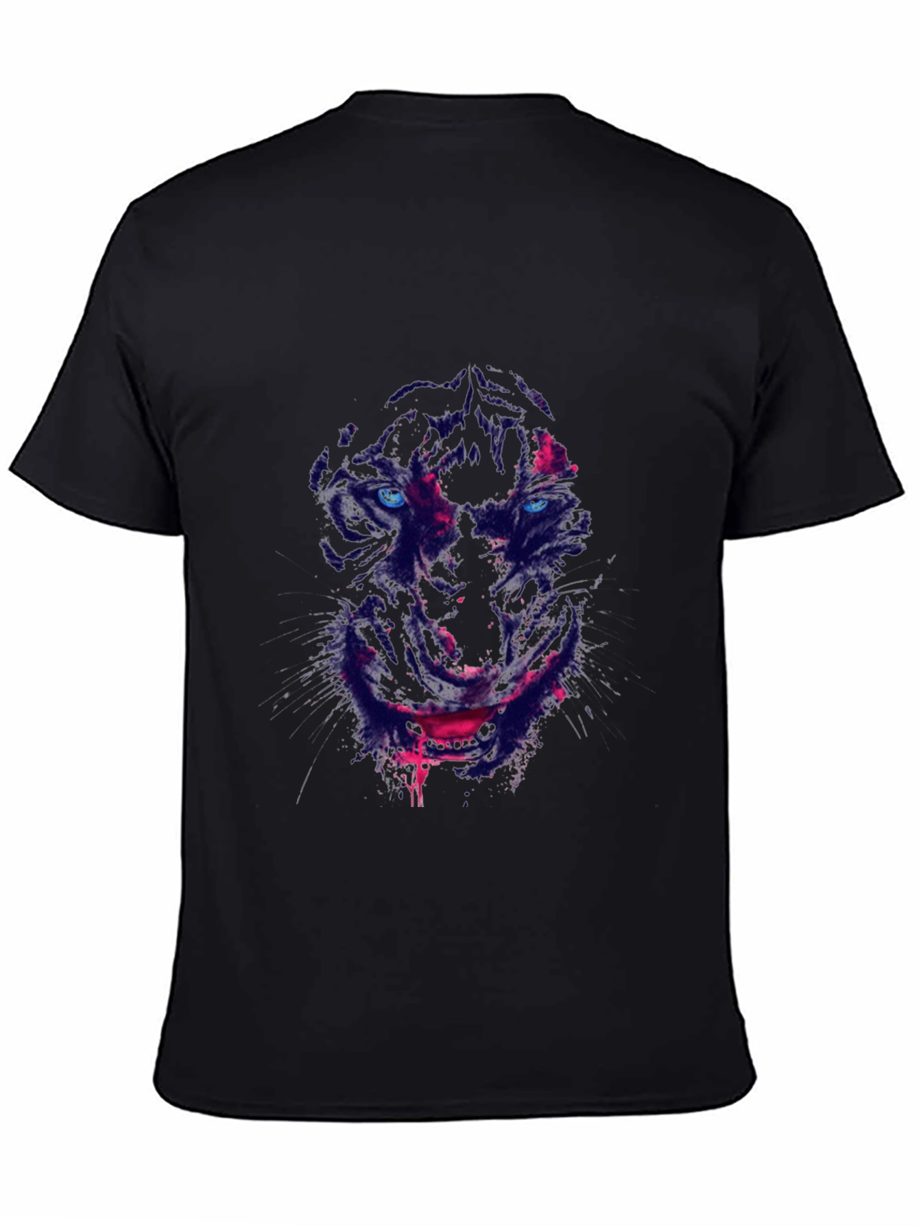 Black Men's Black T-Shirt with Wolf Graphic view 4