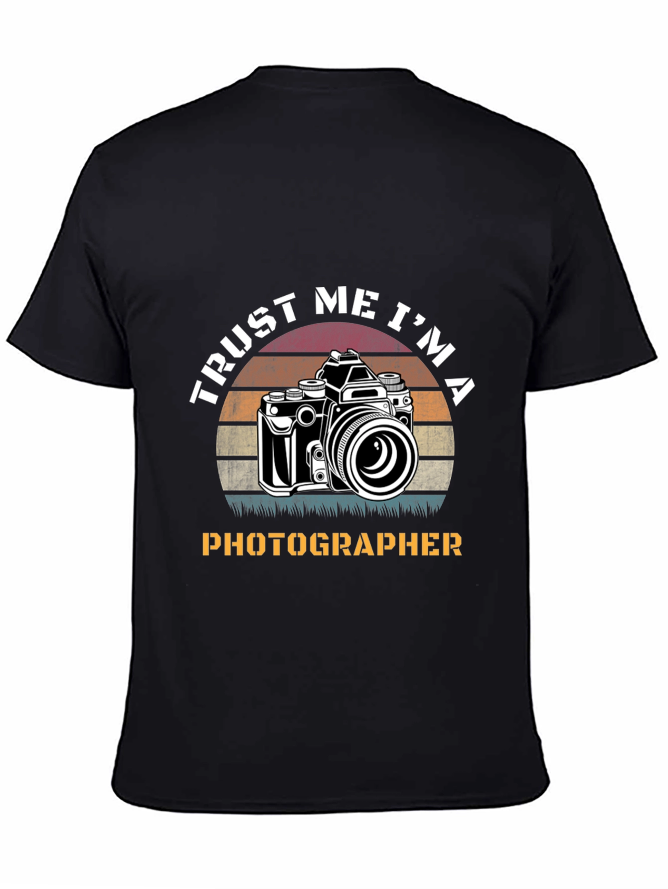 Black Trust Me I'm A Photographer T-Shirt view 4