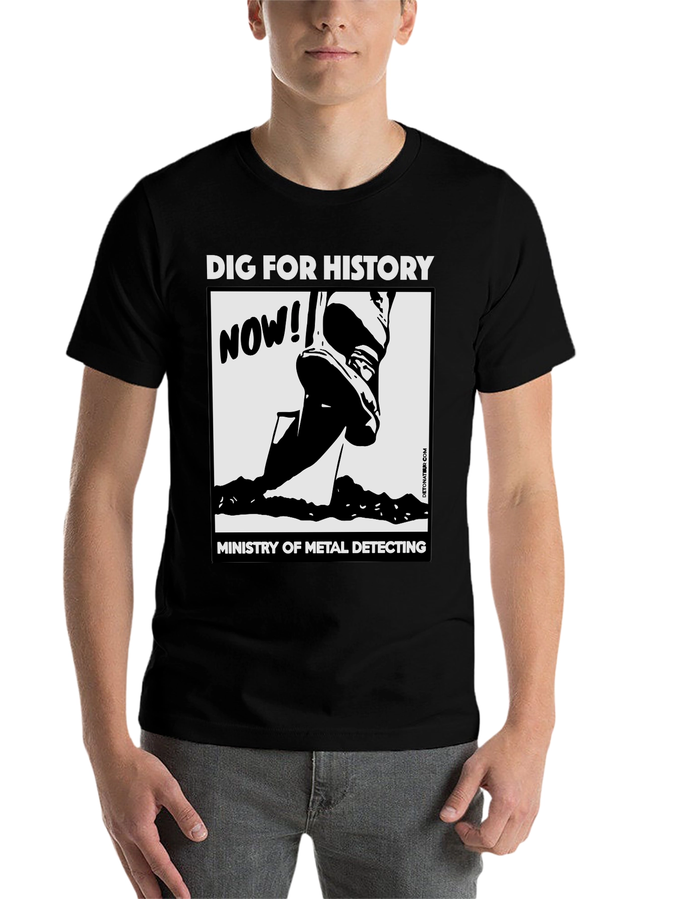 Black Dig For History Metal Detecting T-Shirt view 7