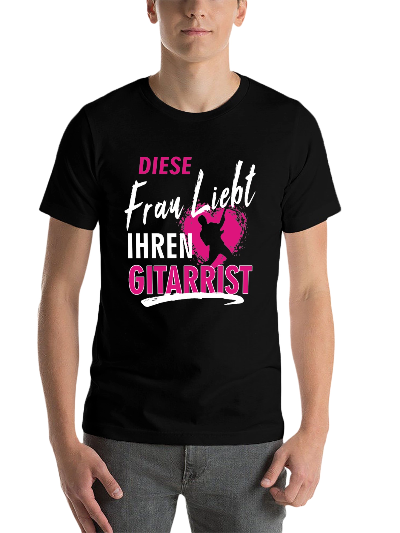 Black Diese Frau Liebt Ihren Gitarrist T-Shirt view 7
