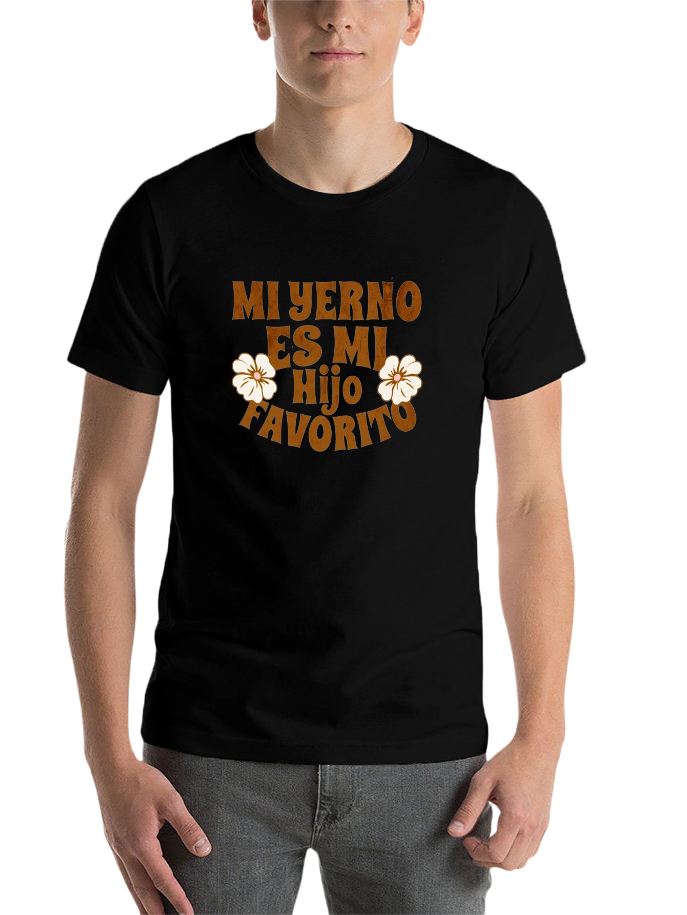 Black Mi Yerno Es Mi Hijo Favorito Graphic Tee view 7
