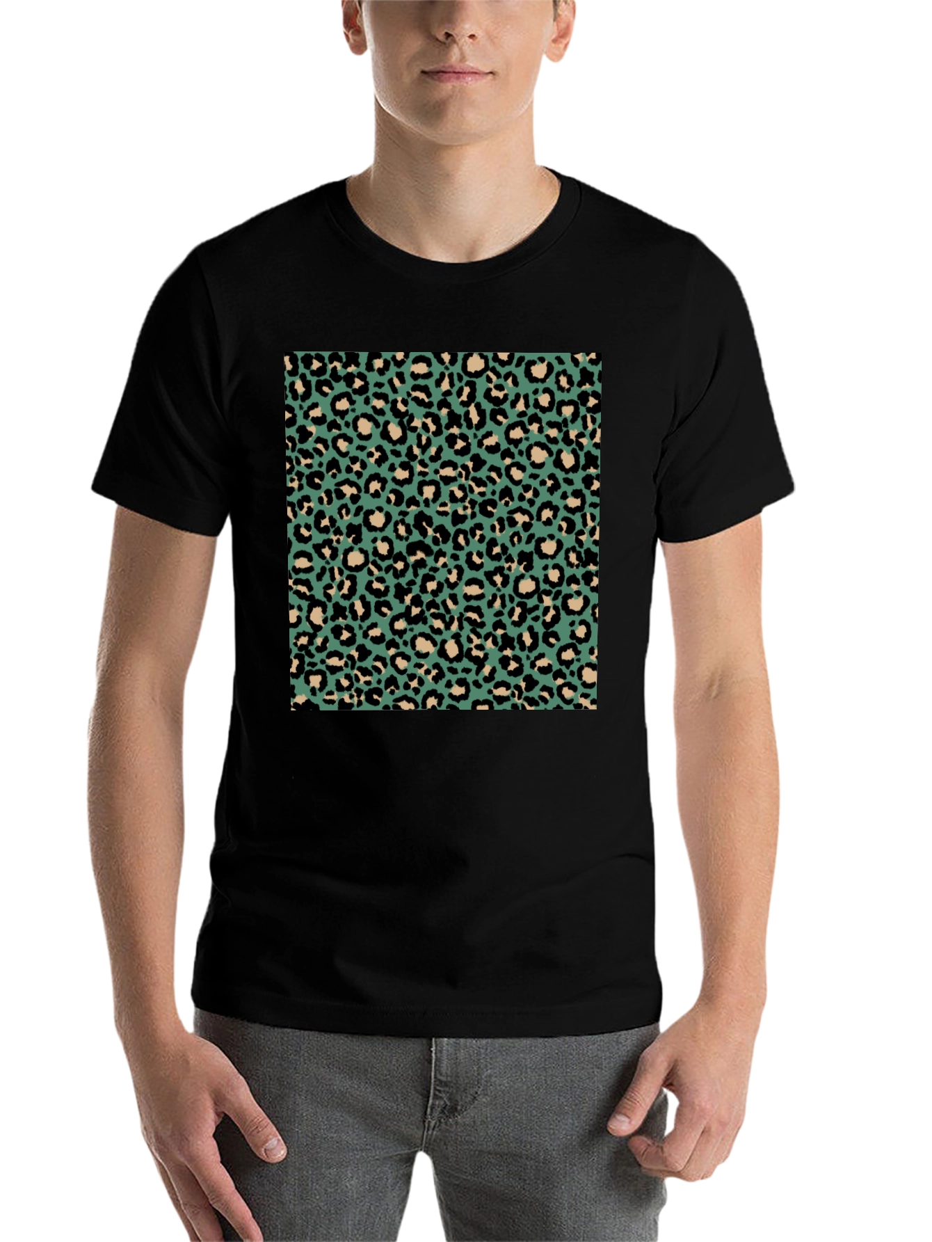 Black Leopard Print Tee - Modern Style view 7