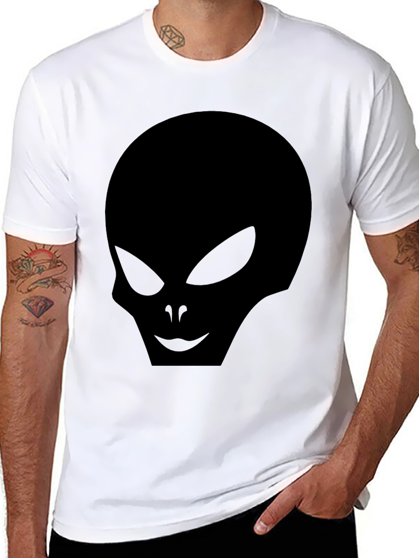 Black Alien Head Graphic Black T-Shirt view 8