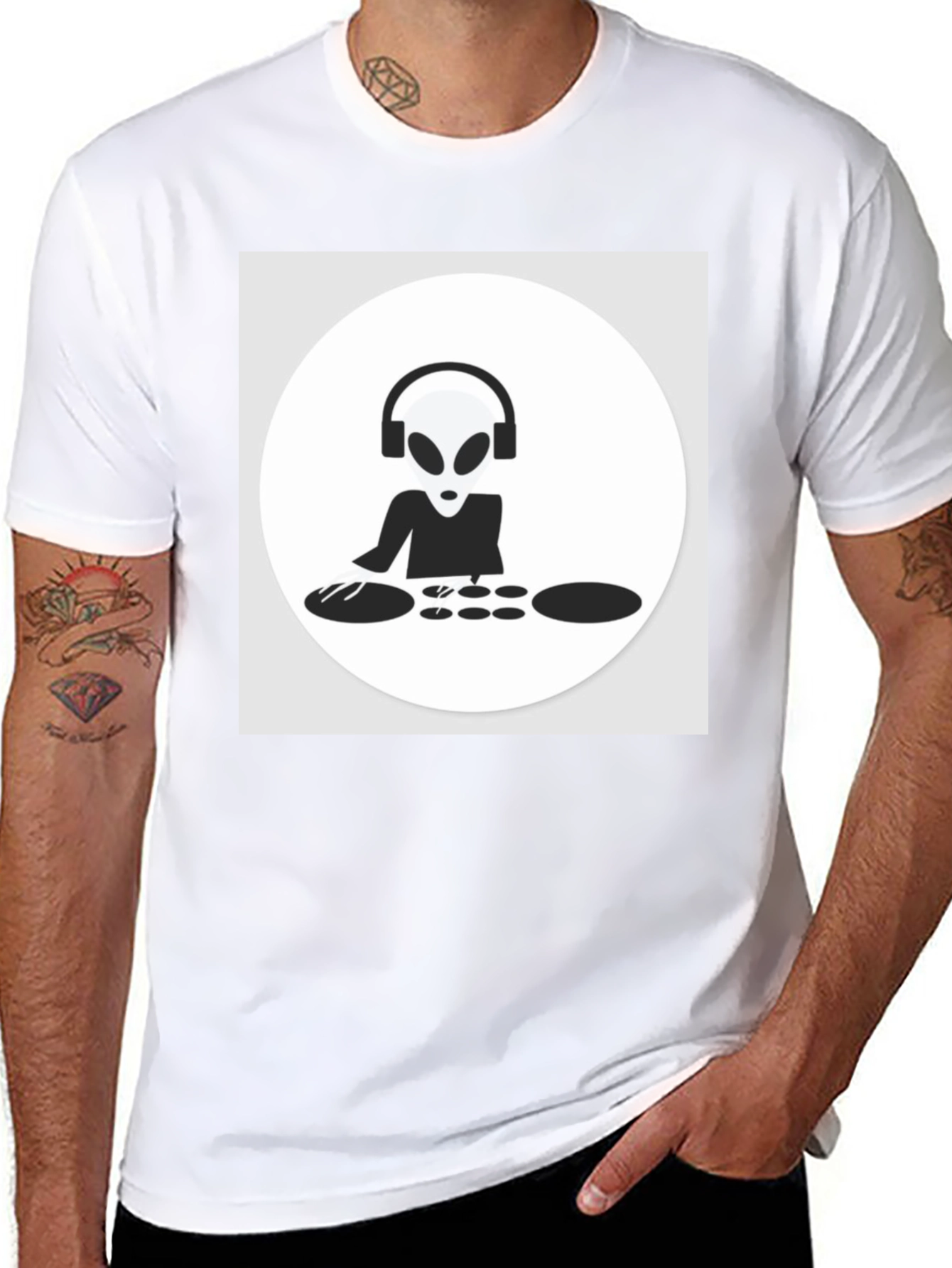 Black DJ Alien T-Shirt - Black Cotton Graphic Tee view 8