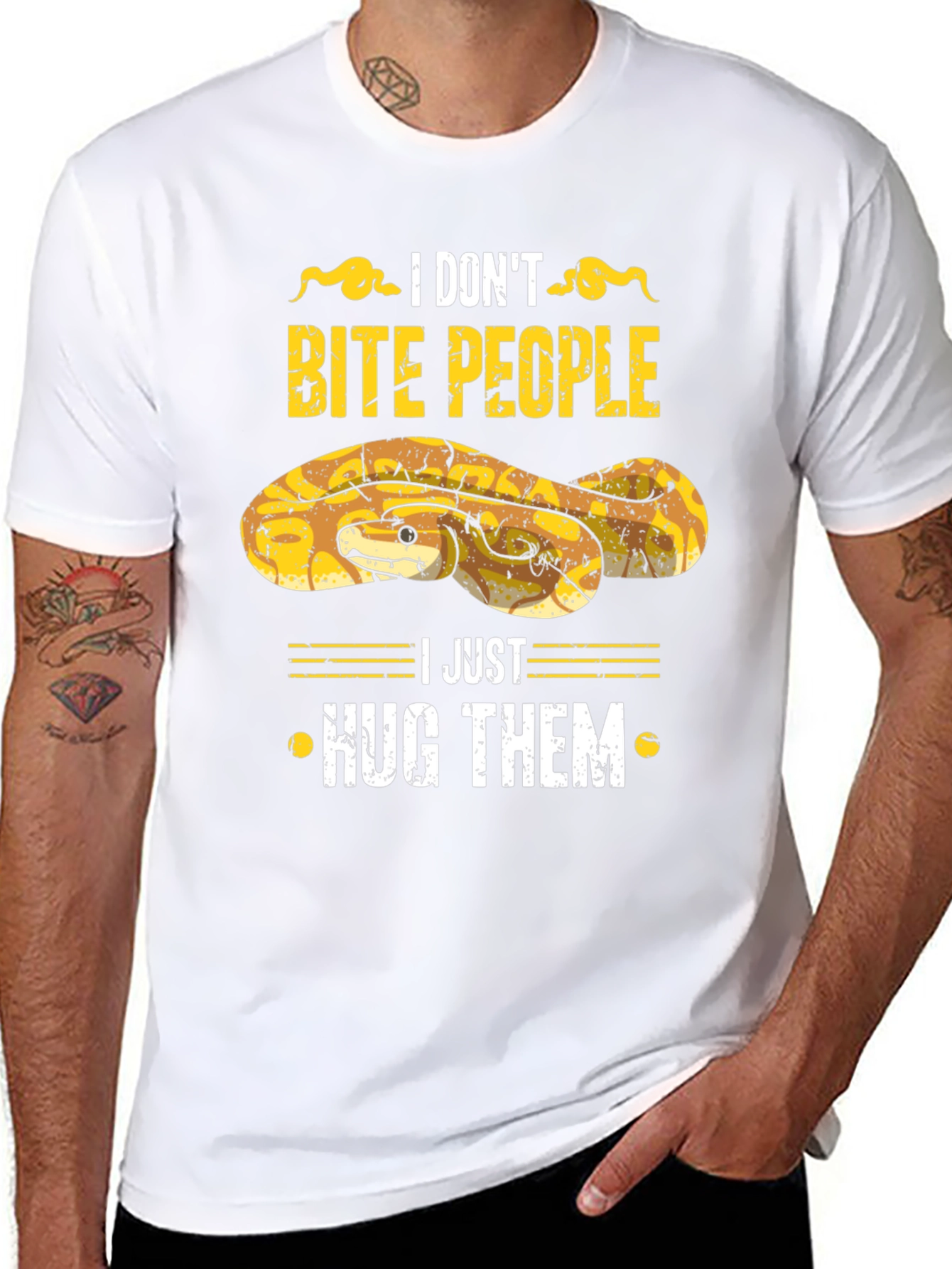 Black Funny Snake Hugs T-Shirt - I Don't Bite People view 8