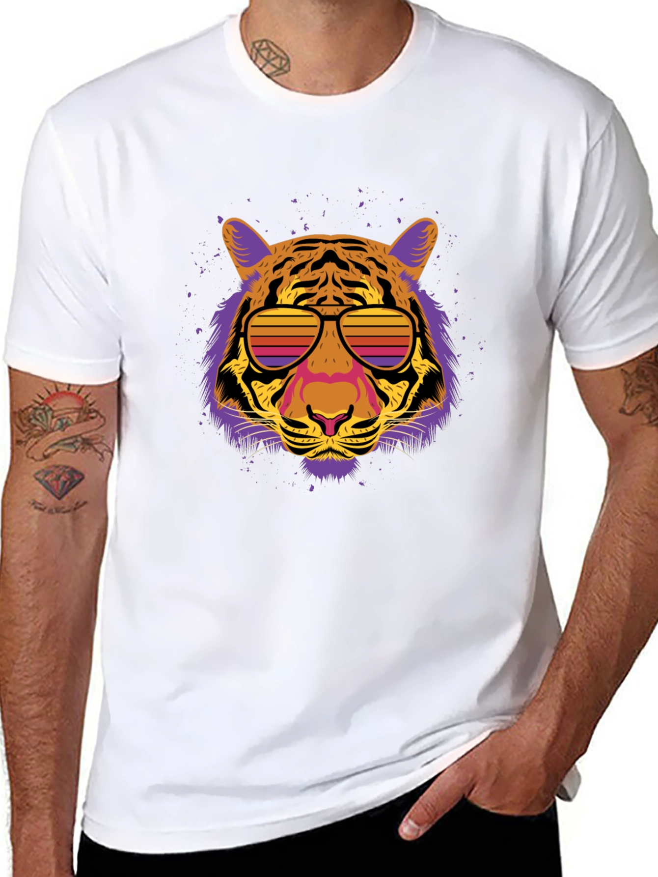 Black Retro Tiger Graphic Tee view 8