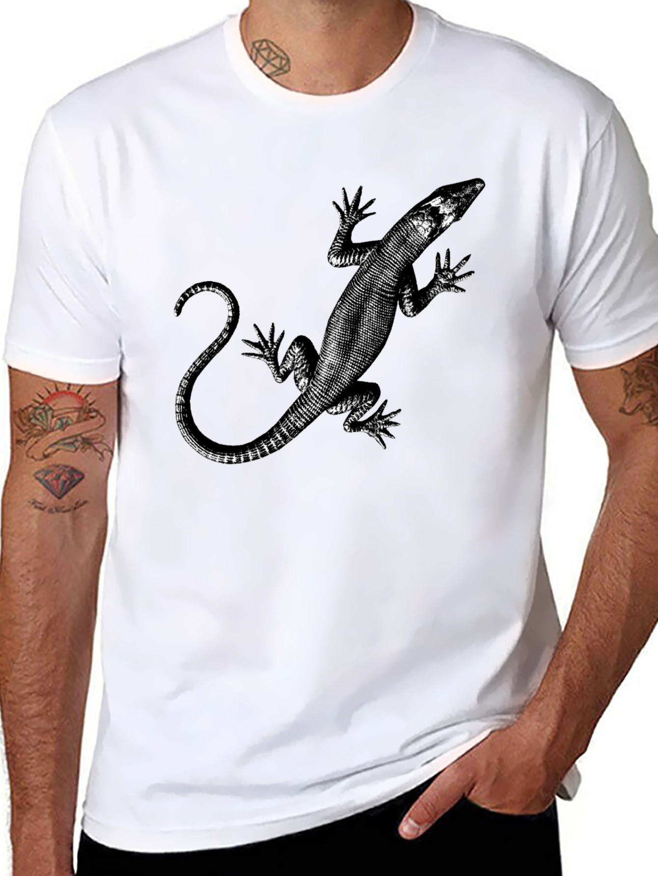 Black Lizard Print Graphic Tee view 8