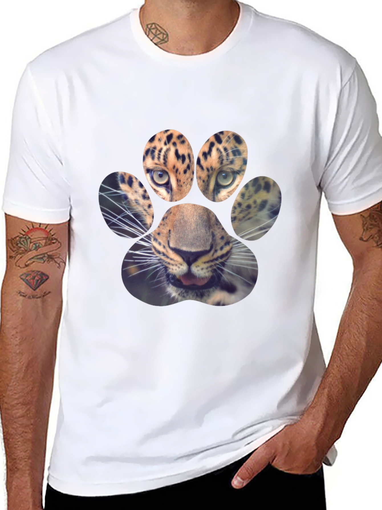 Black Leopard Paw Print Graphic Tee view 8