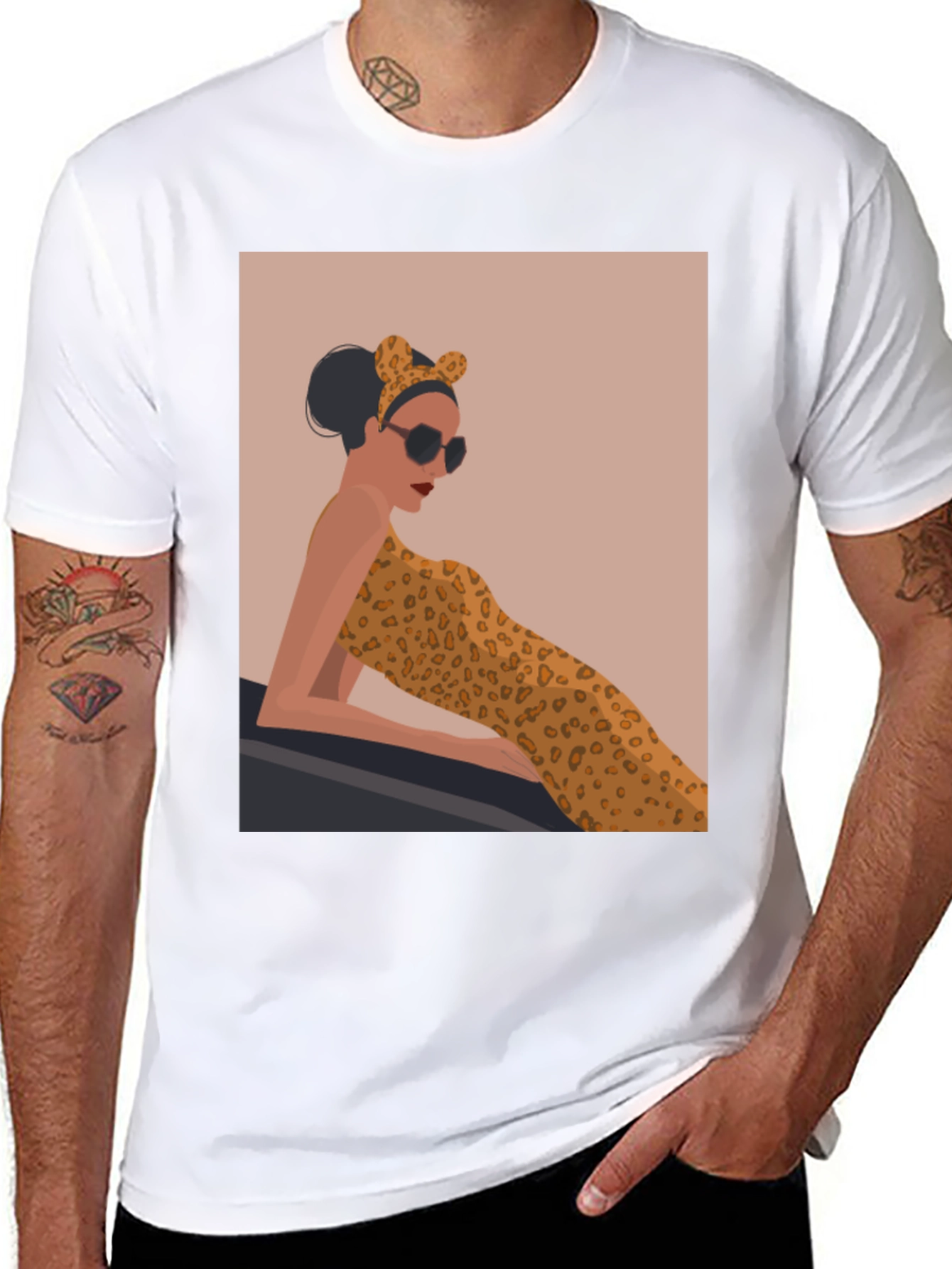 Stylish Black Tee with Leopard Print Woman Graphic - 8