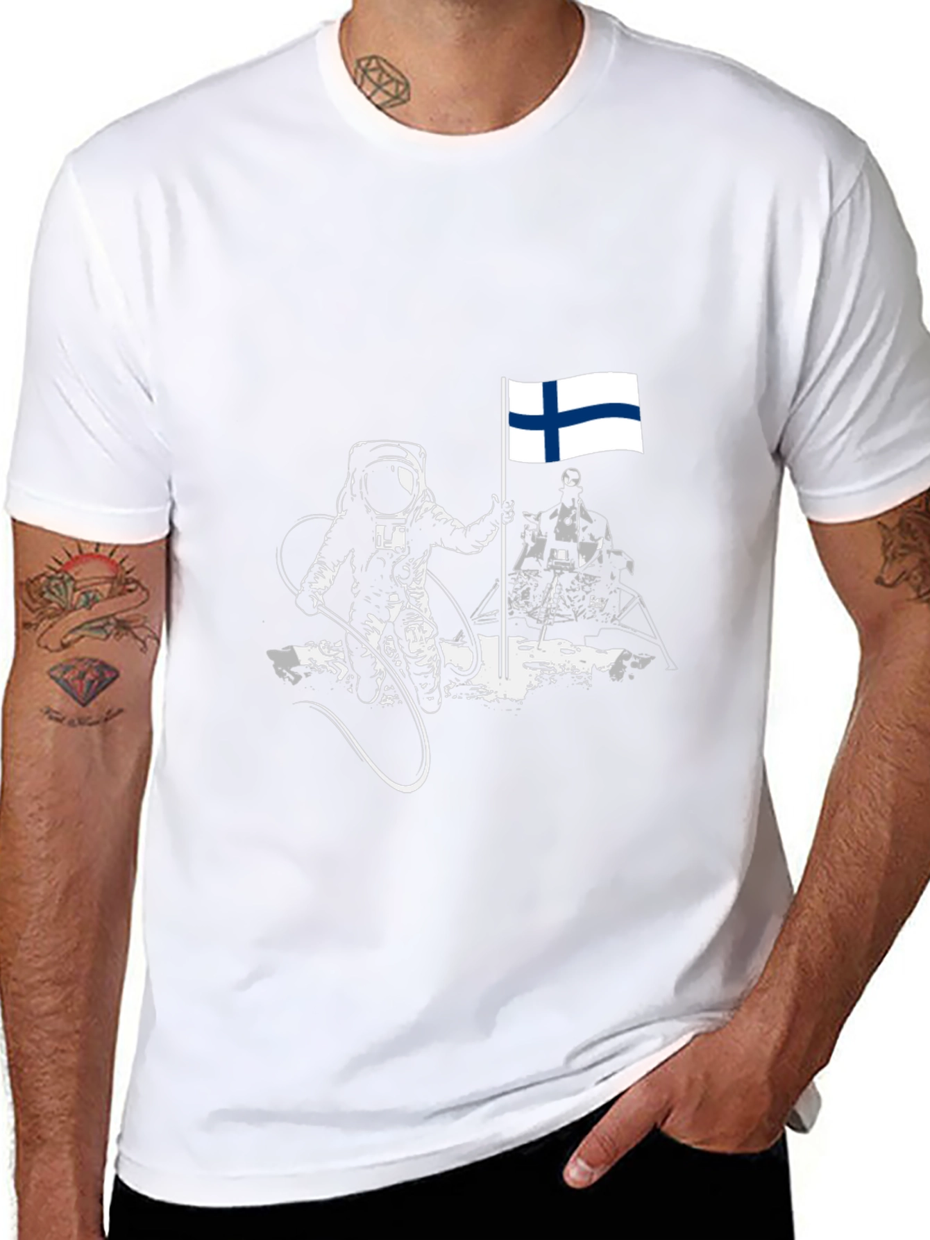 Astronaut Finland Flag Graphic T-Shirt - 8