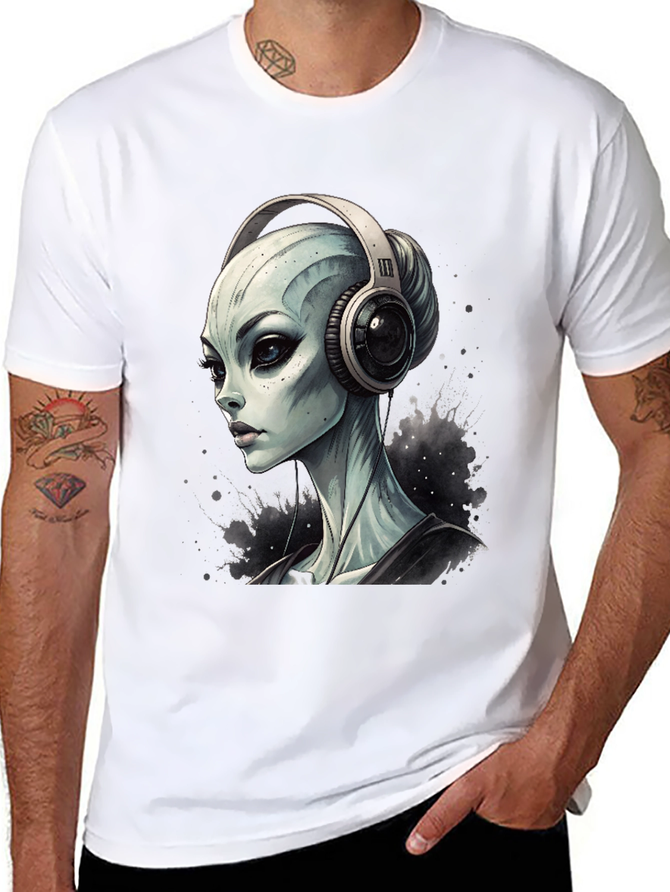 Black Alien DJ Black T-Shirt - Sci-Fi Music Lover Tee view 8