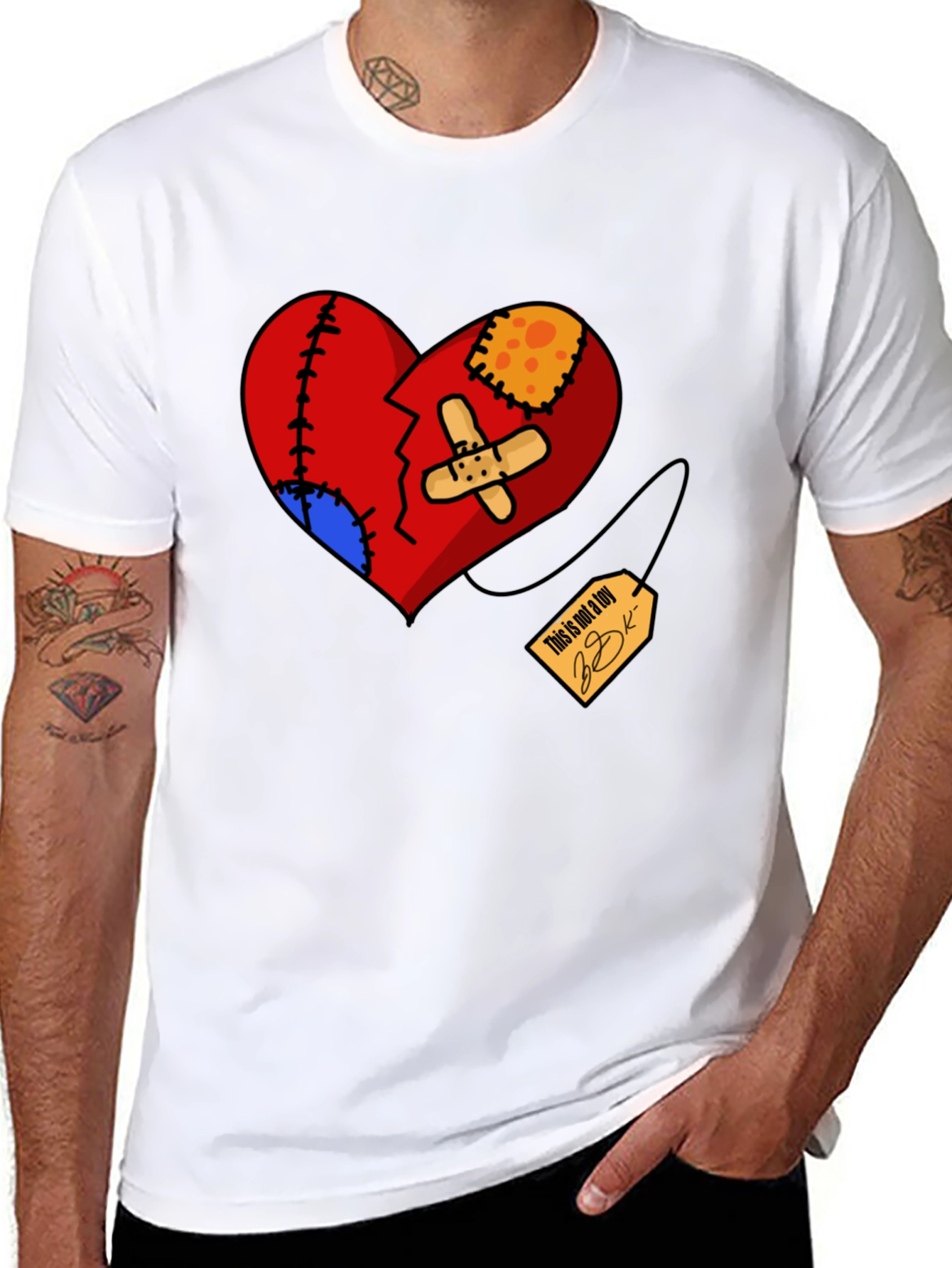 Black Heart Patchwork Graphic Tee - Black view 8