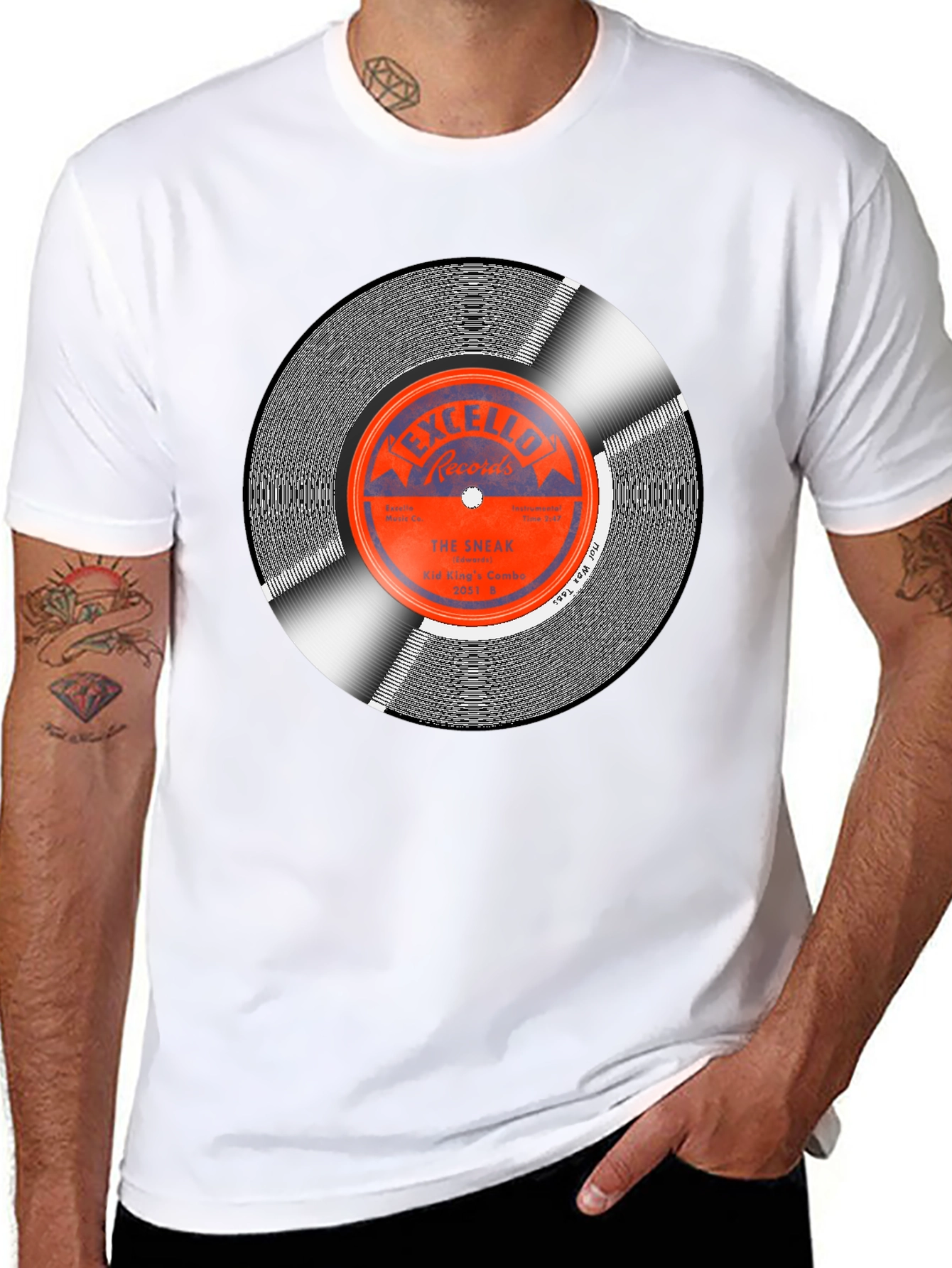 Black Vintage Record Graphic Tee - Retro Music Lover T-Shirt view 8