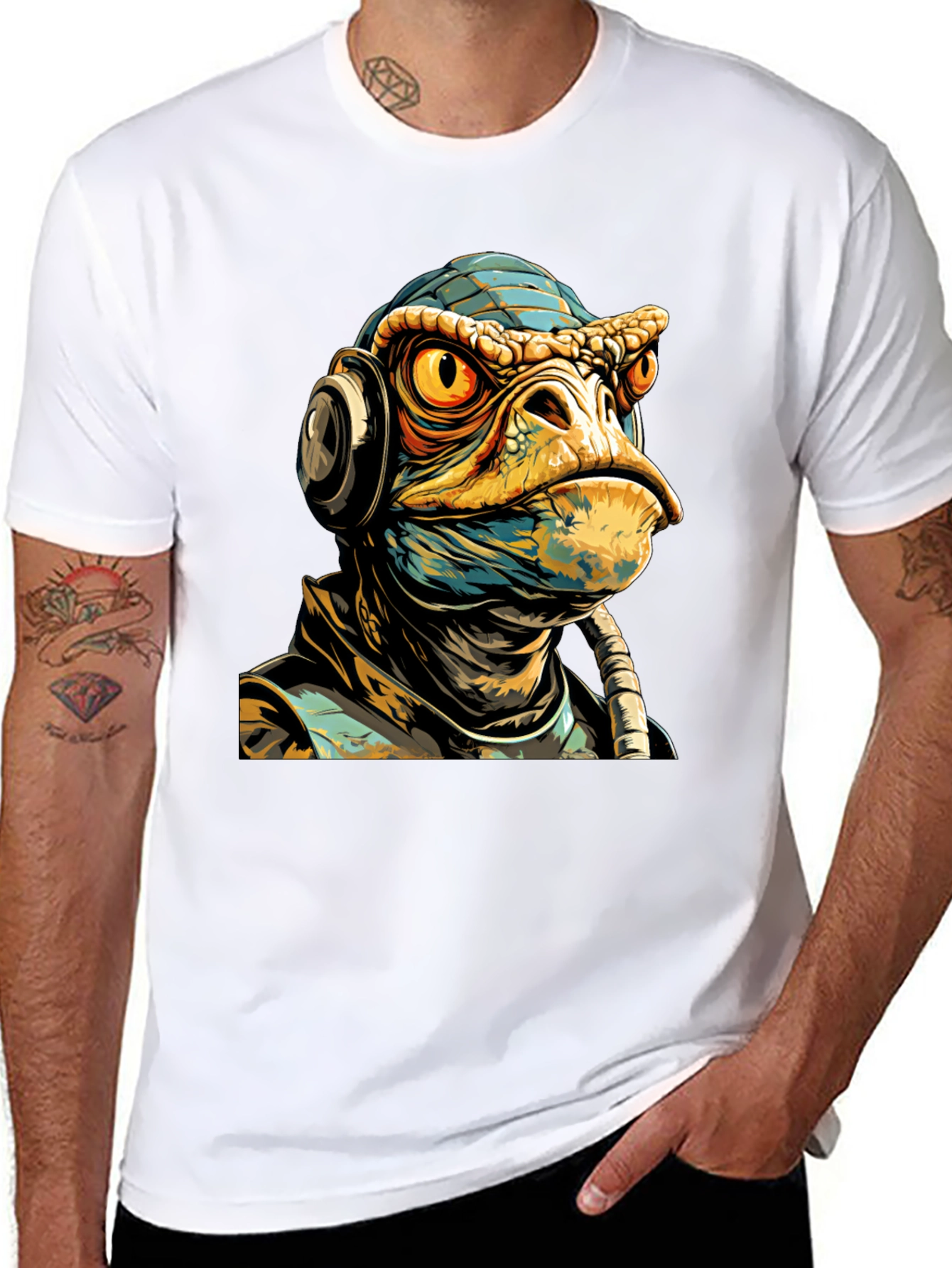 Black Sci-Fi Lizard Man Graphic Tee view 8