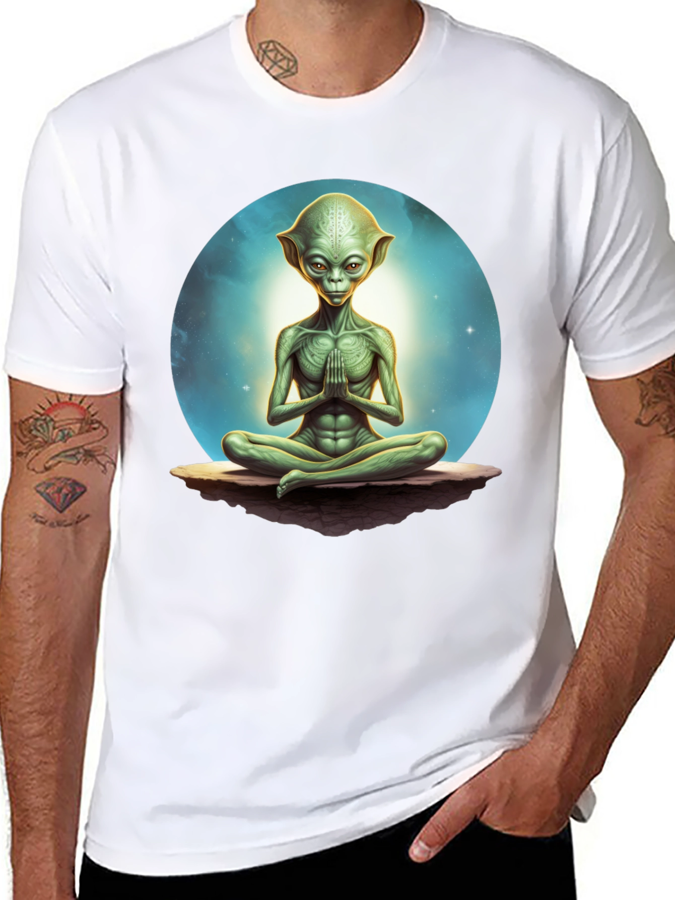 Black Meditating Alien Graphic Tee - Black view 8