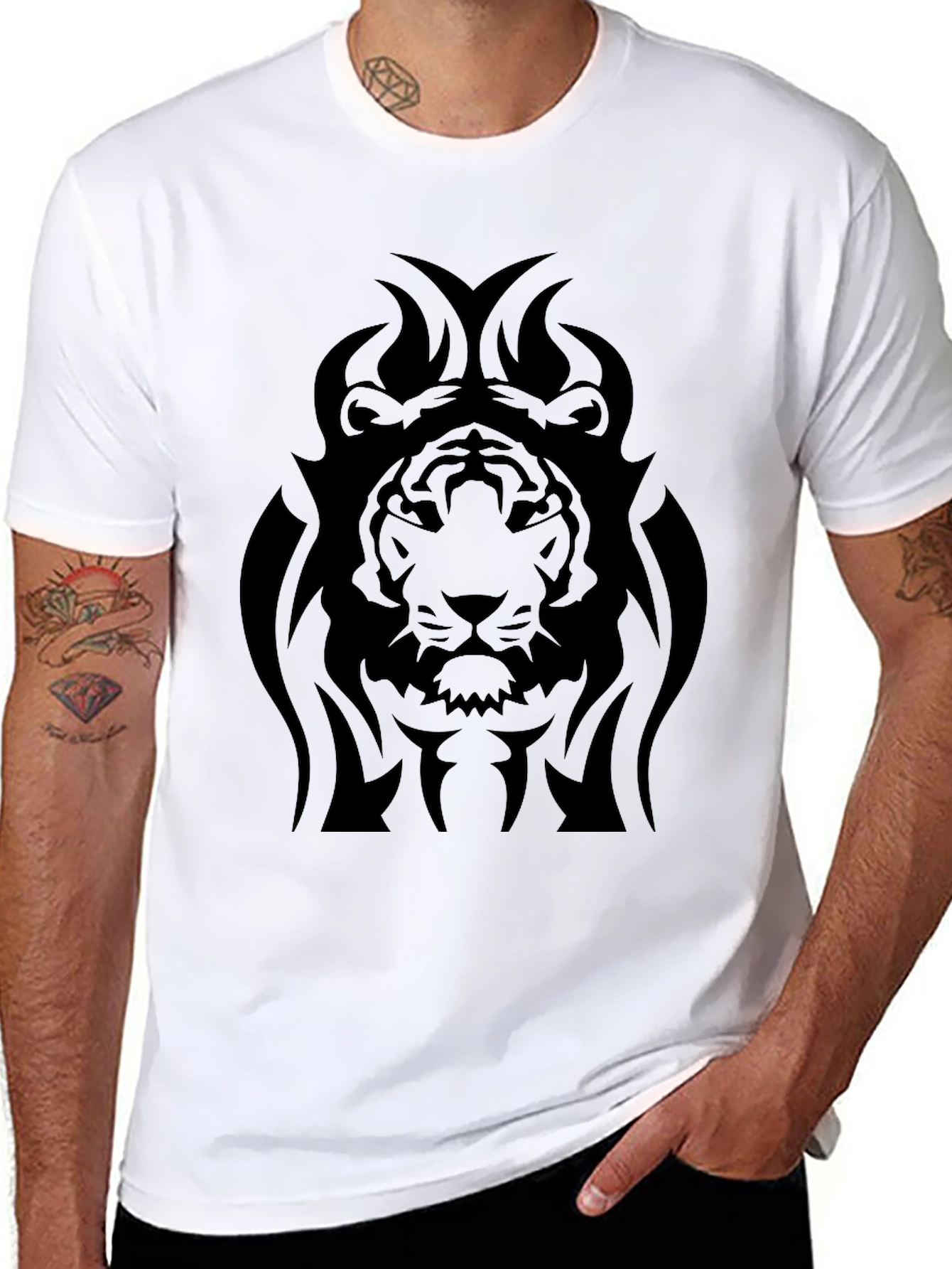Black Lion Face Graphic Black T-Shirt view 8