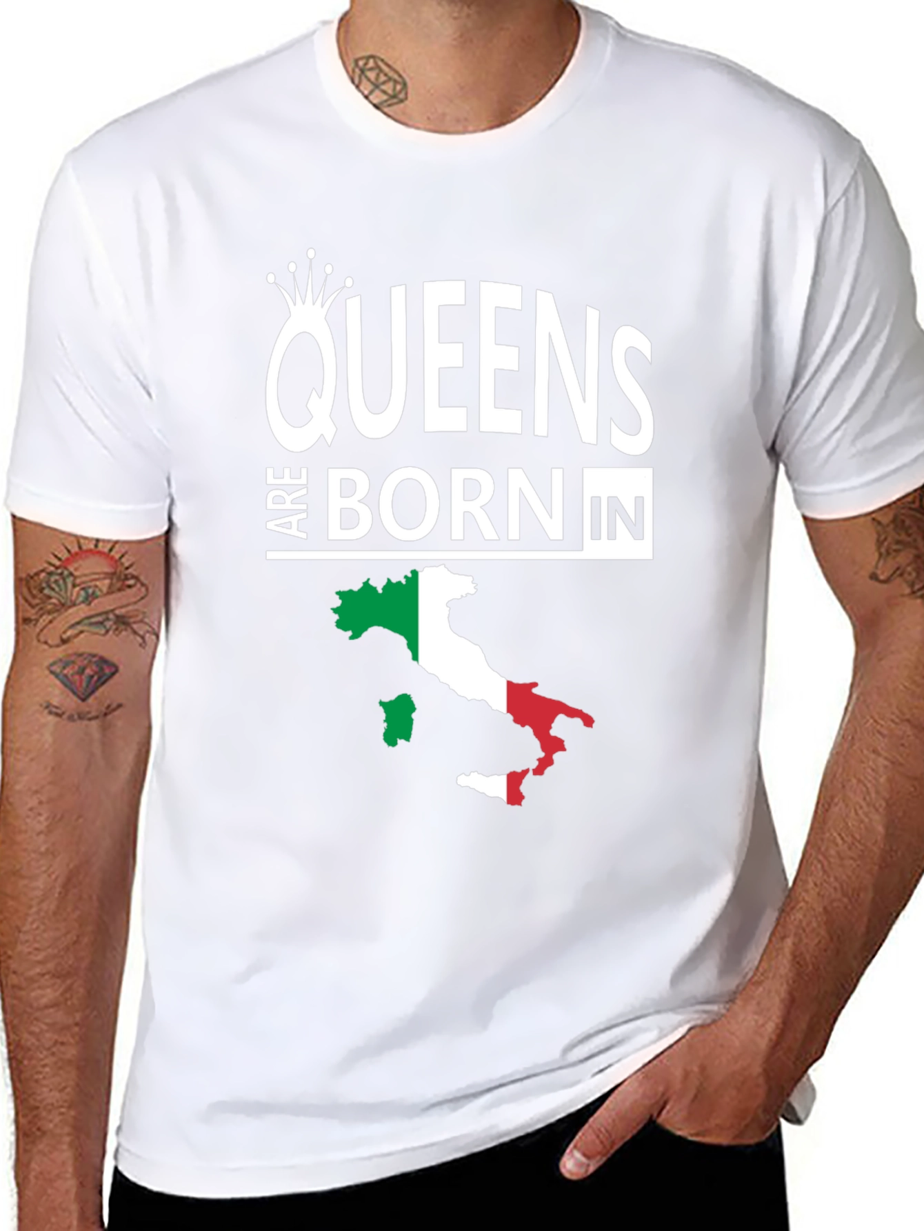 Black Queens Born in Italy T-Shirt view 8