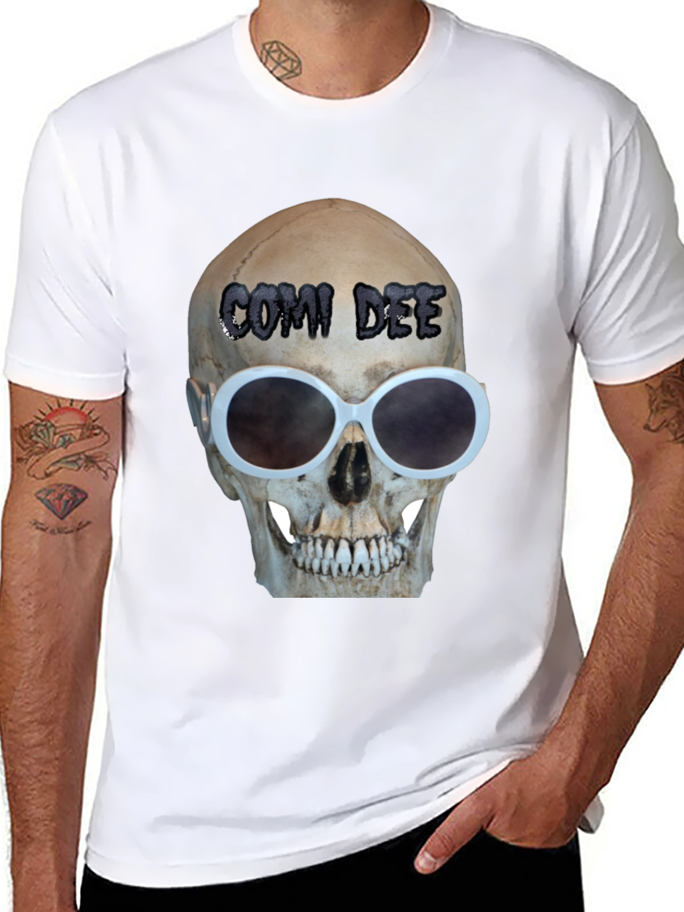 Black Skull Sunglasses T-Shirt - Comi Dee view 8
