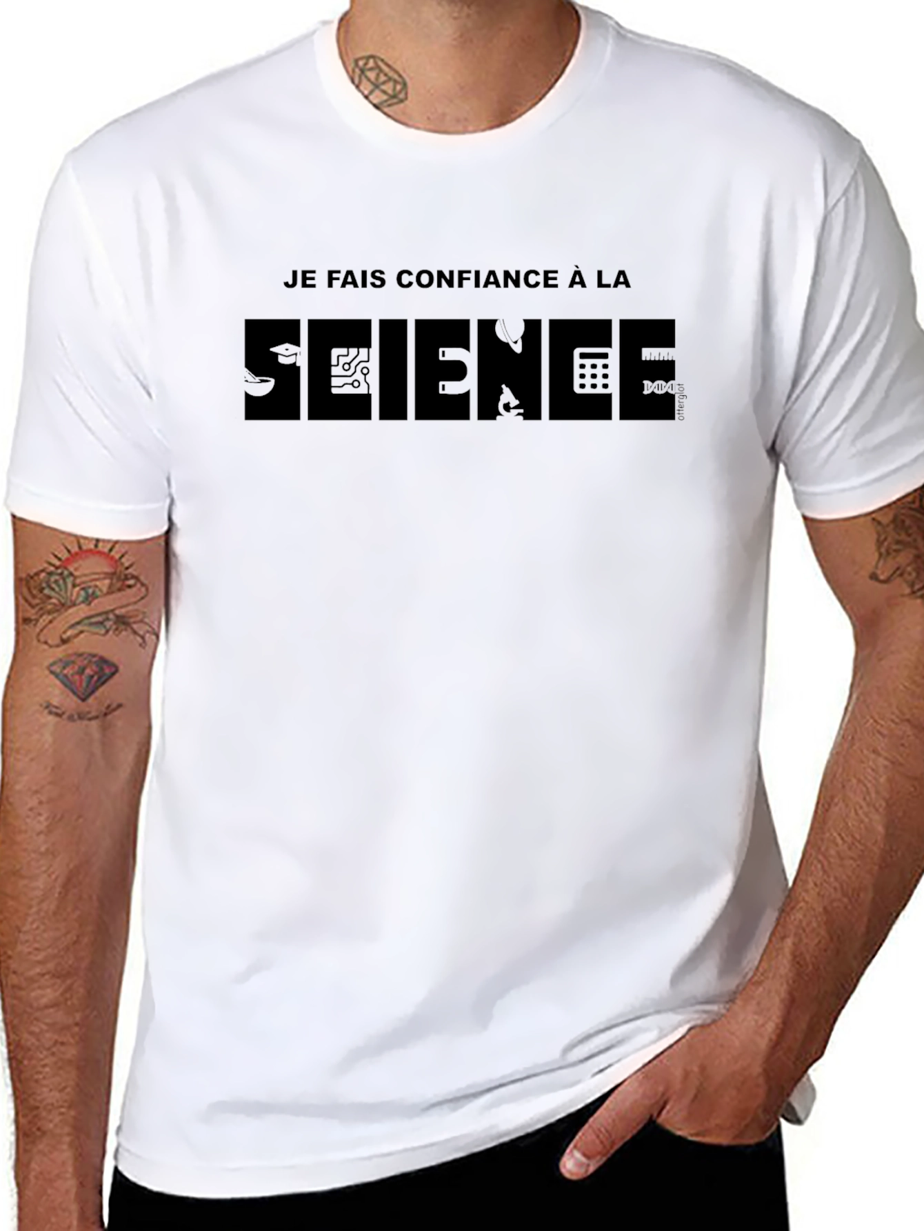 Black Science T-Shirt - "Je Fais Confiance a la Science" view 8