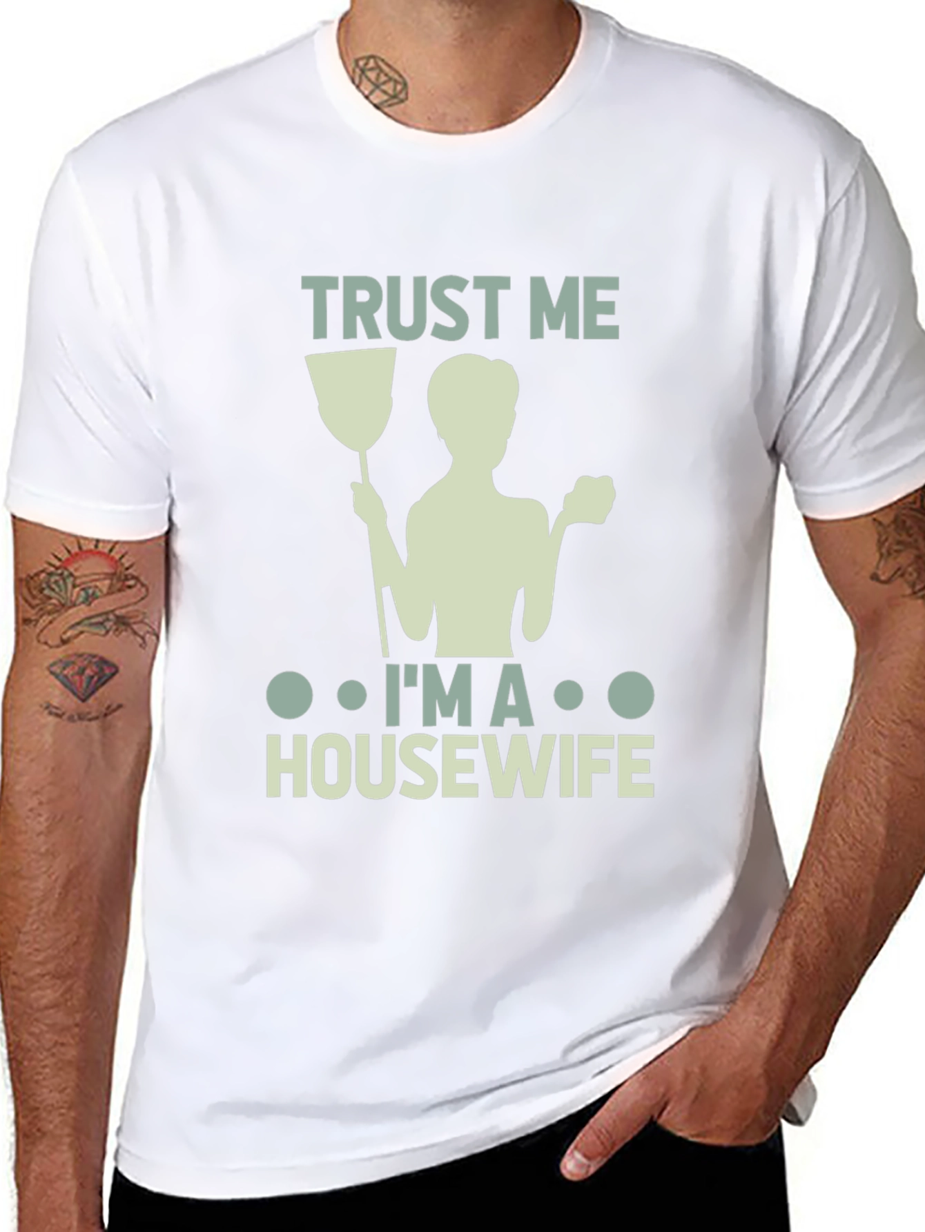 Black Trust Me I'm a Housewife T-Shirt view 8