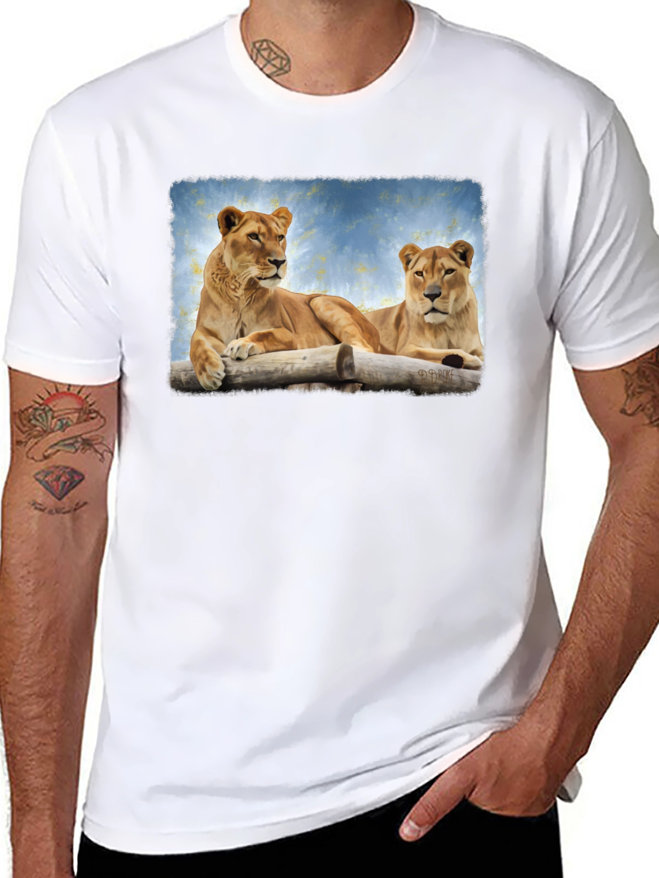 Black Lioness Graphic Print Black T-Shirt view 8