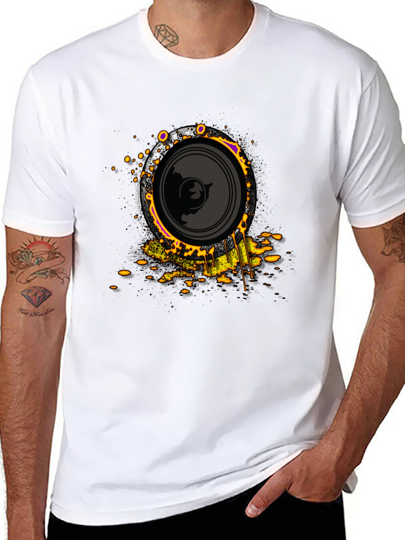 Black Speaker Graphic Black T-Shirt view 8