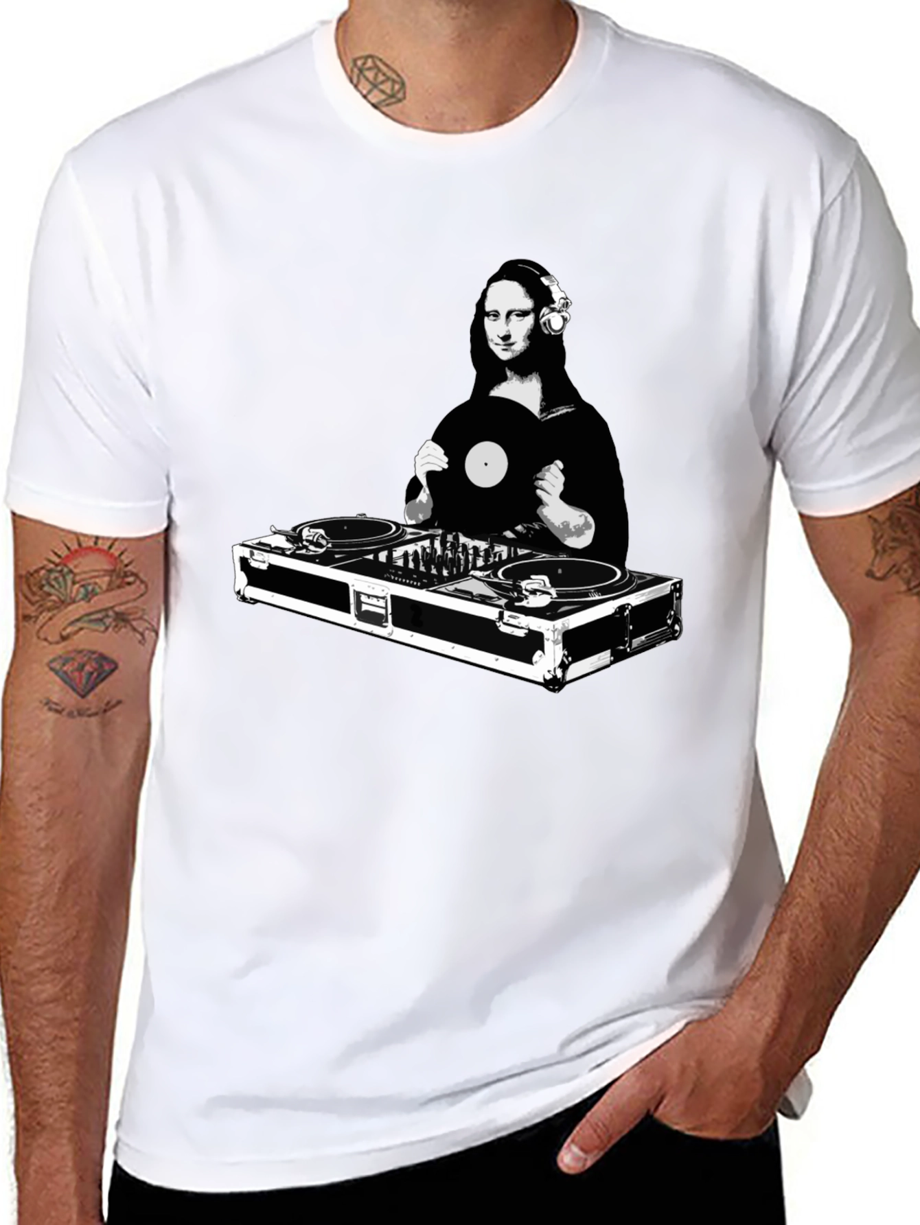 Black Mona Lisa DJ Black T-Shirt - Unique Graphic Tee view 8