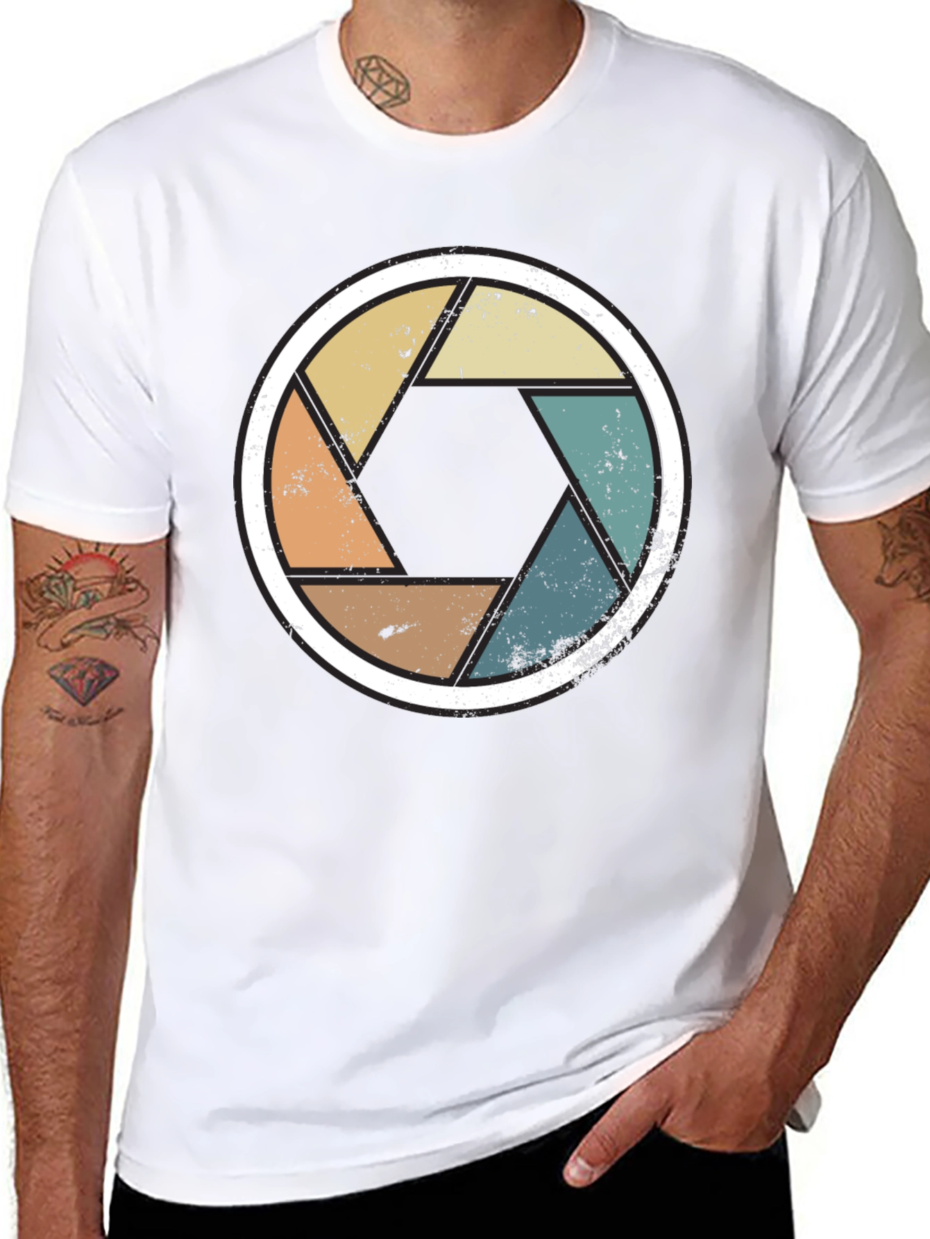 Retro Camera Aperture T-Shirt - Photographer Gift - 8