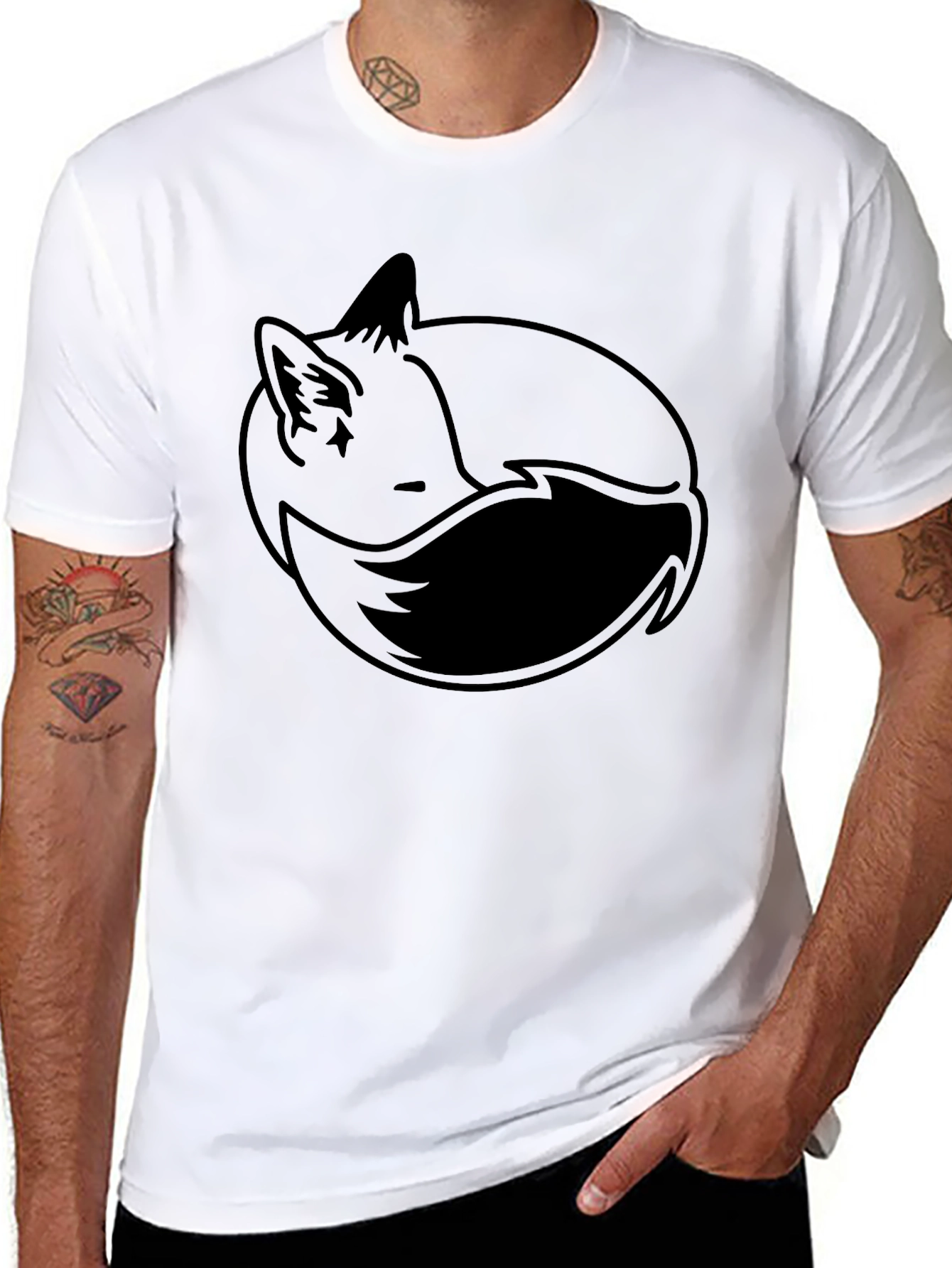 Black Black Fox Graphic Tee - Soft & Stylish view 8