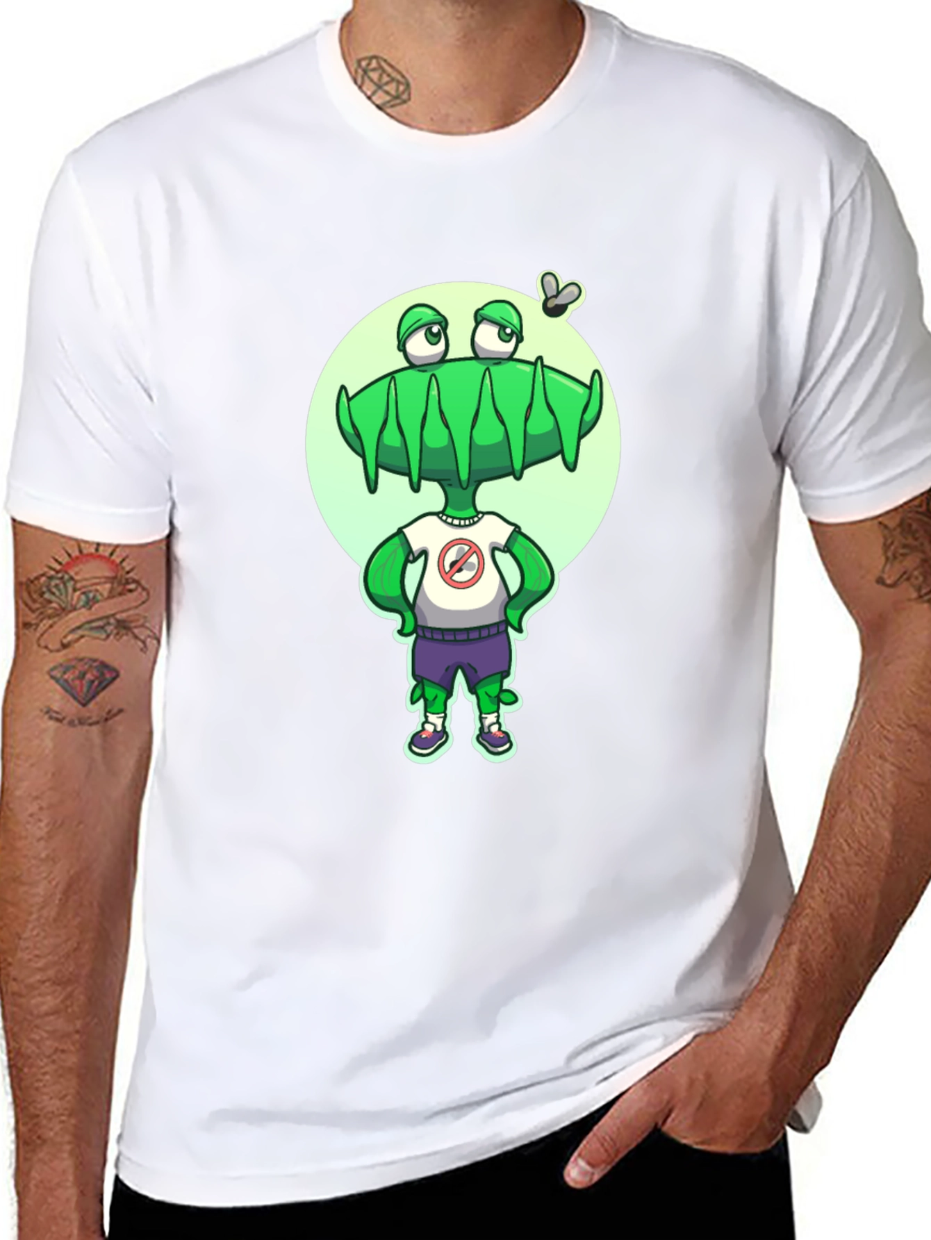 Black Alien Graphic Tee - Funny Cartoon Insect Lover T-Shirt view 8